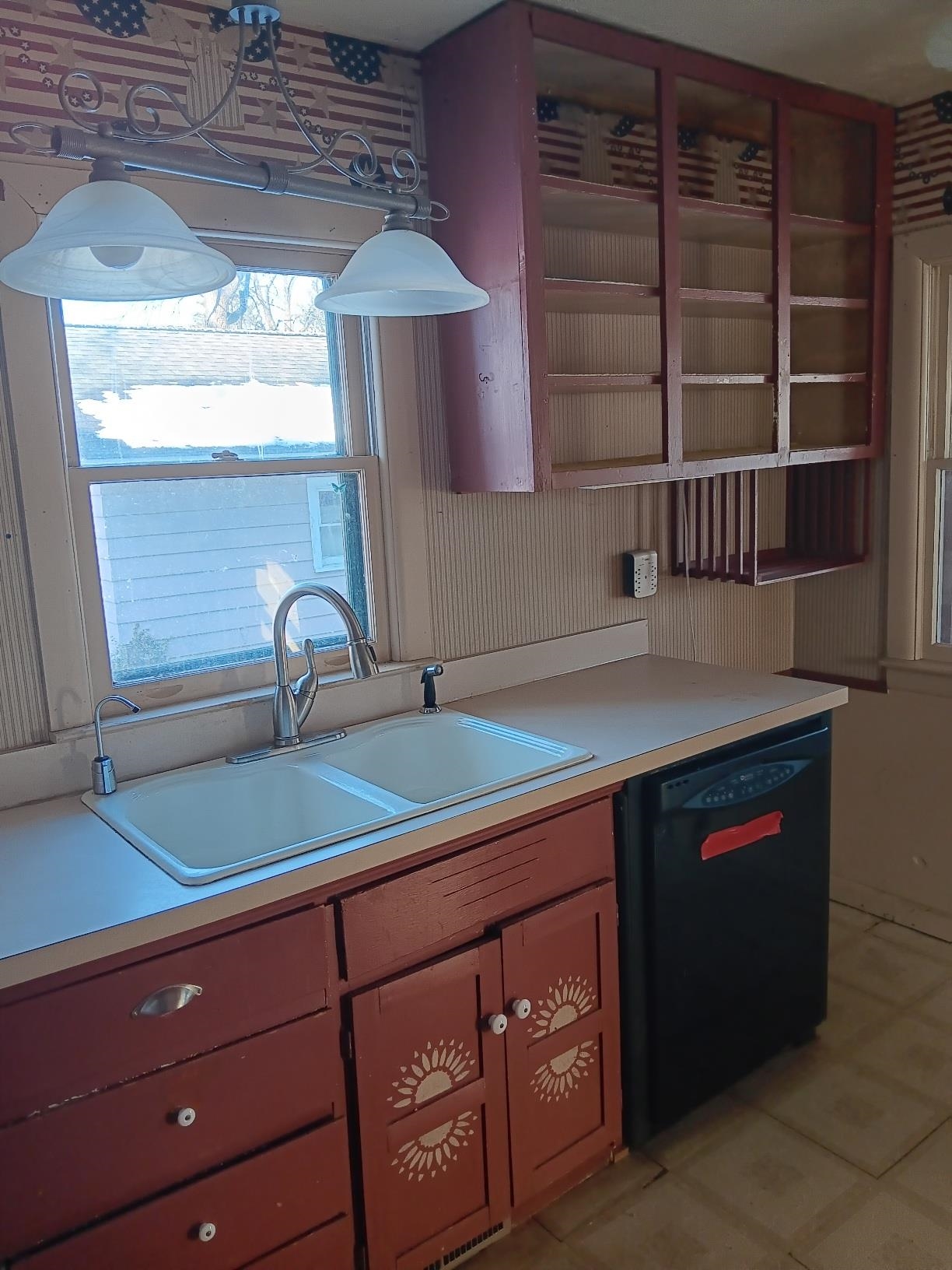 Homes for sale in Montrose, MI | 189 S Genesee St, Montrose, MI 48457 | MLS# 50199481