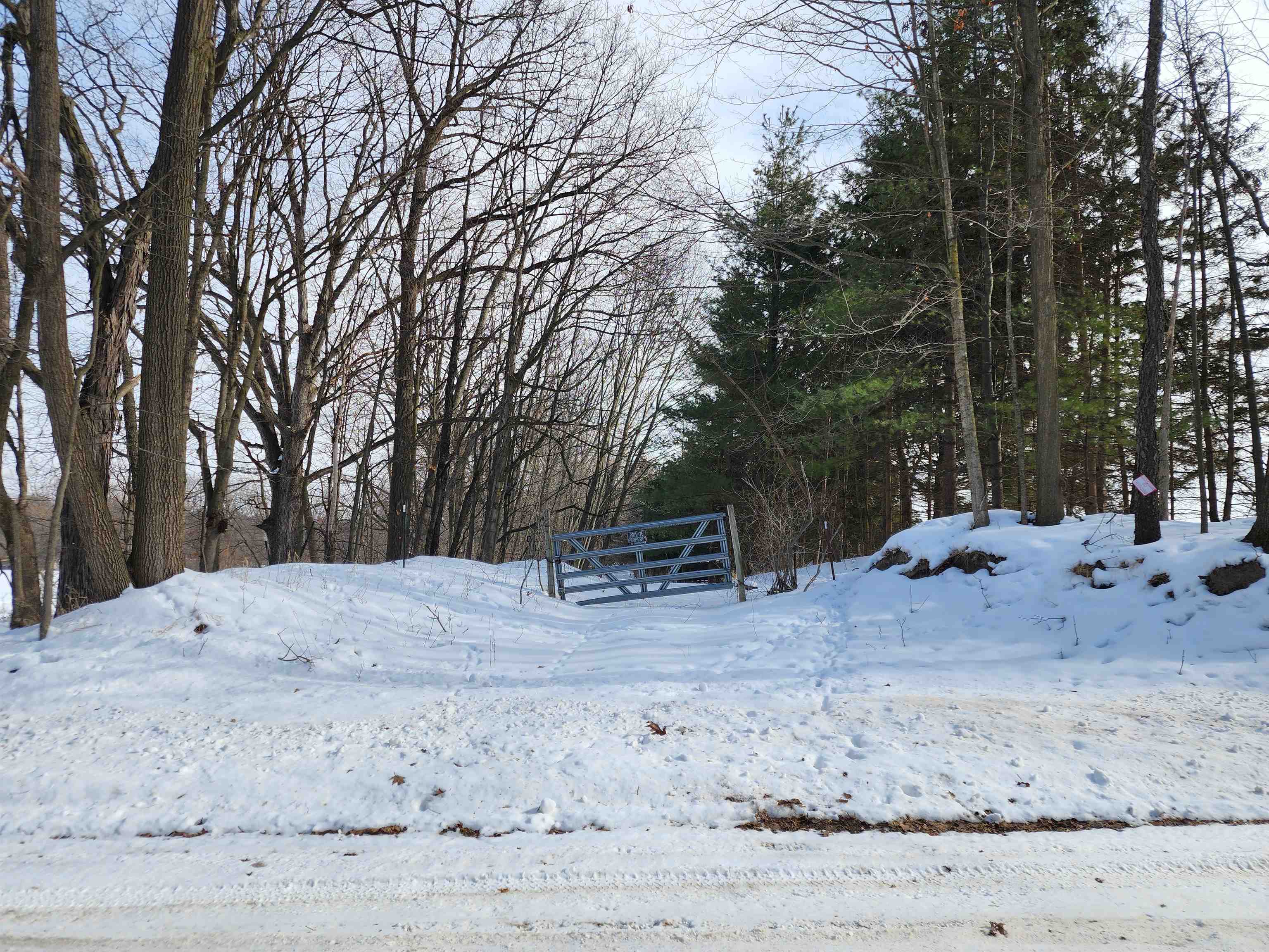 33 Acres S Peoples Road photo 1