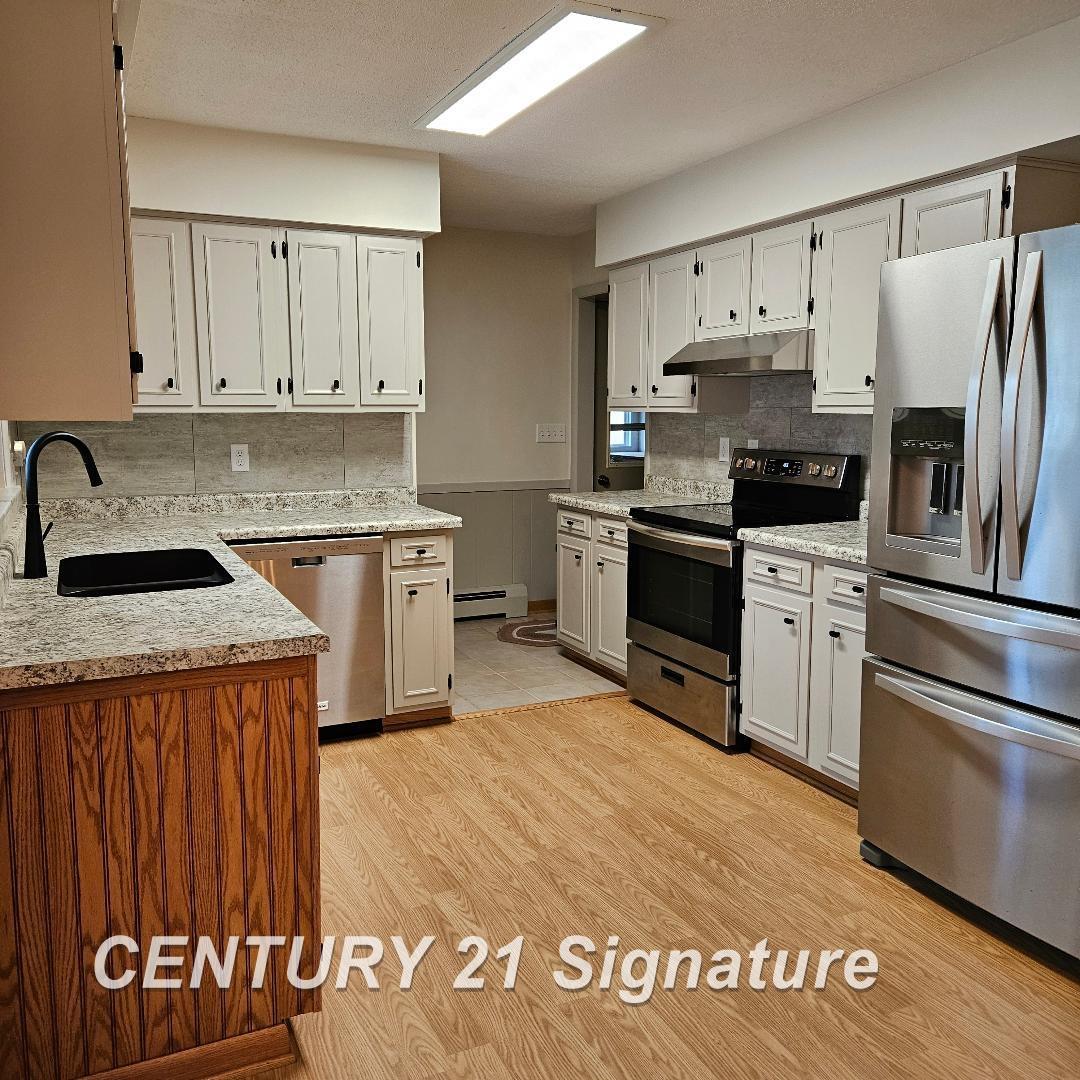 Homes for sale in Freeland, MI | 8981 Highland Dr, Freeland, MI 48623 | MLS# 50199495