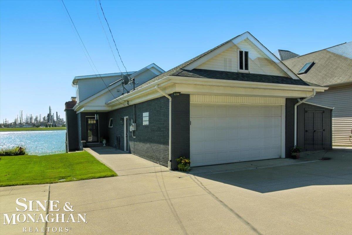 69 Gratiot Boulevard, Marysville, MI, 48040