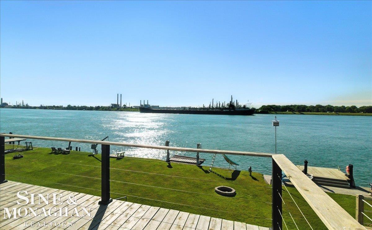 69 Gratiot Boulevard, Marysville, MI, 48040