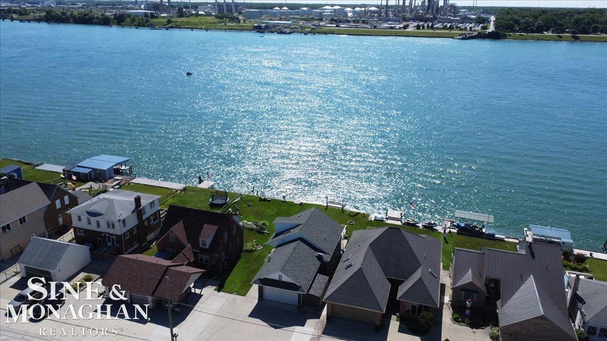 69 Gratiot Boulevard, Marysville, MI, 48040