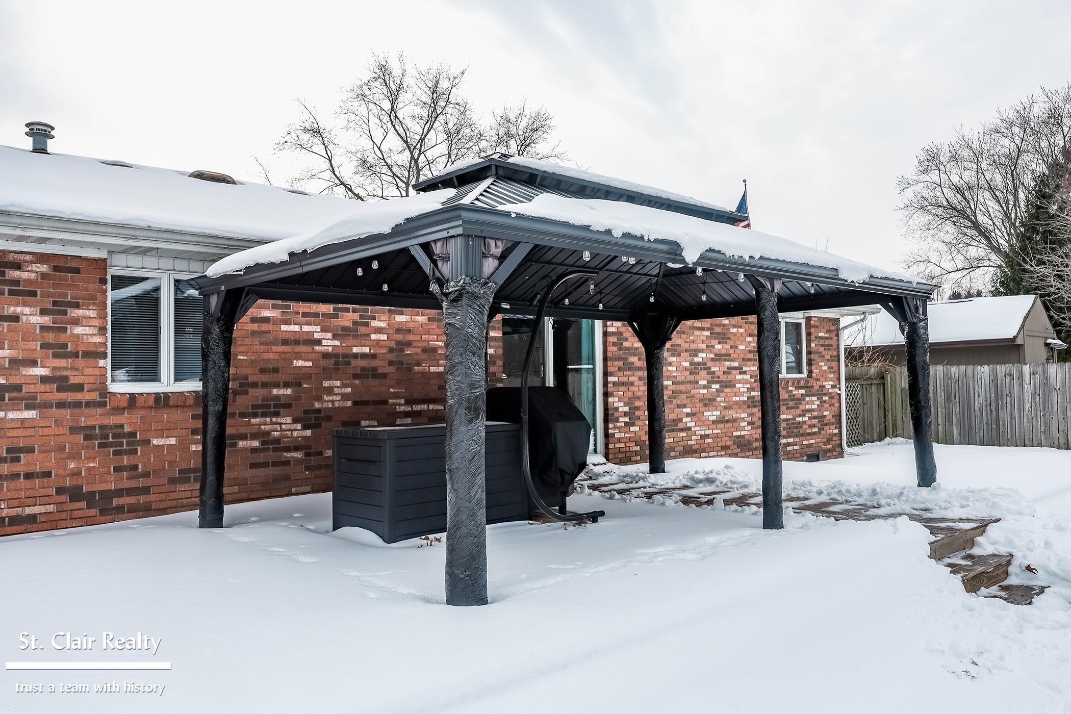 3090 N River Road, Fort Gratiot, MI, 48059