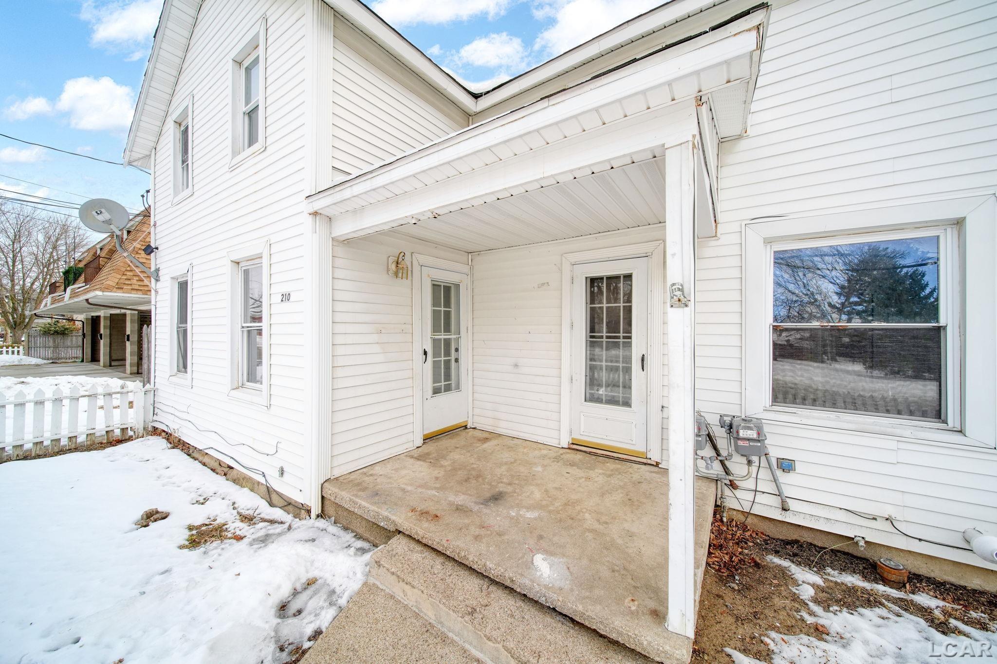 210 S Ottawa Street, Tecumseh, MI, 49286