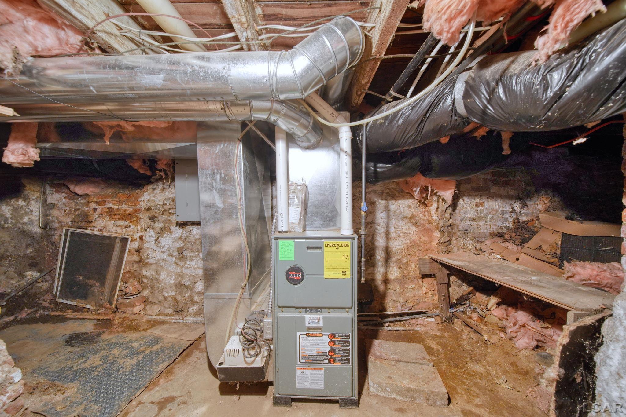 210 S Ottawa Street, Tecumseh, MI, 49286