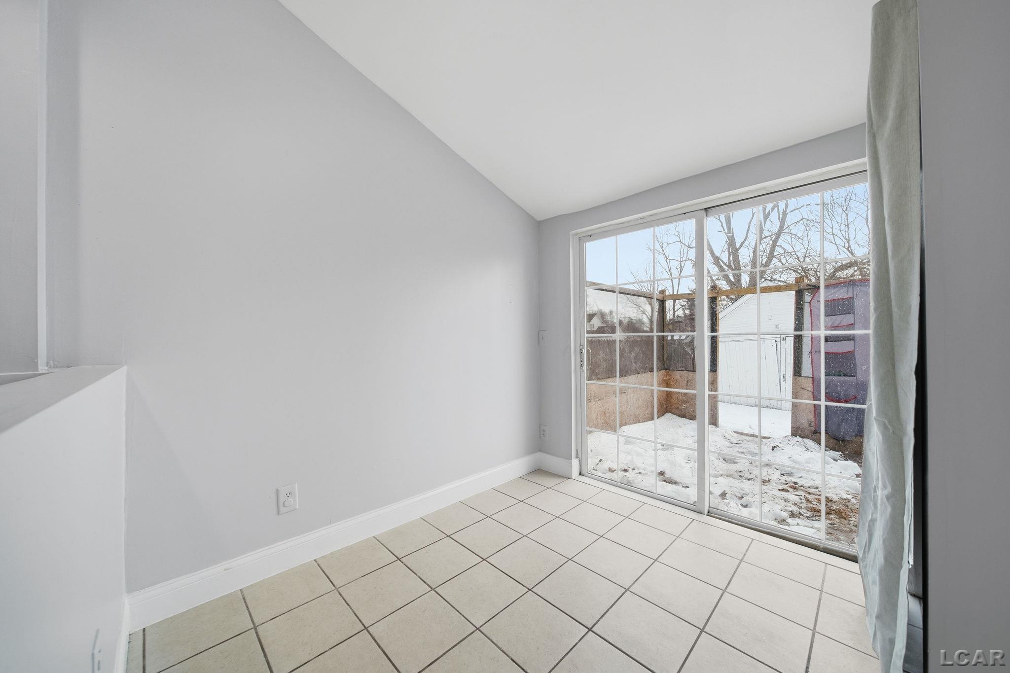 210 S Ottawa Street, Tecumseh, MI, 49286