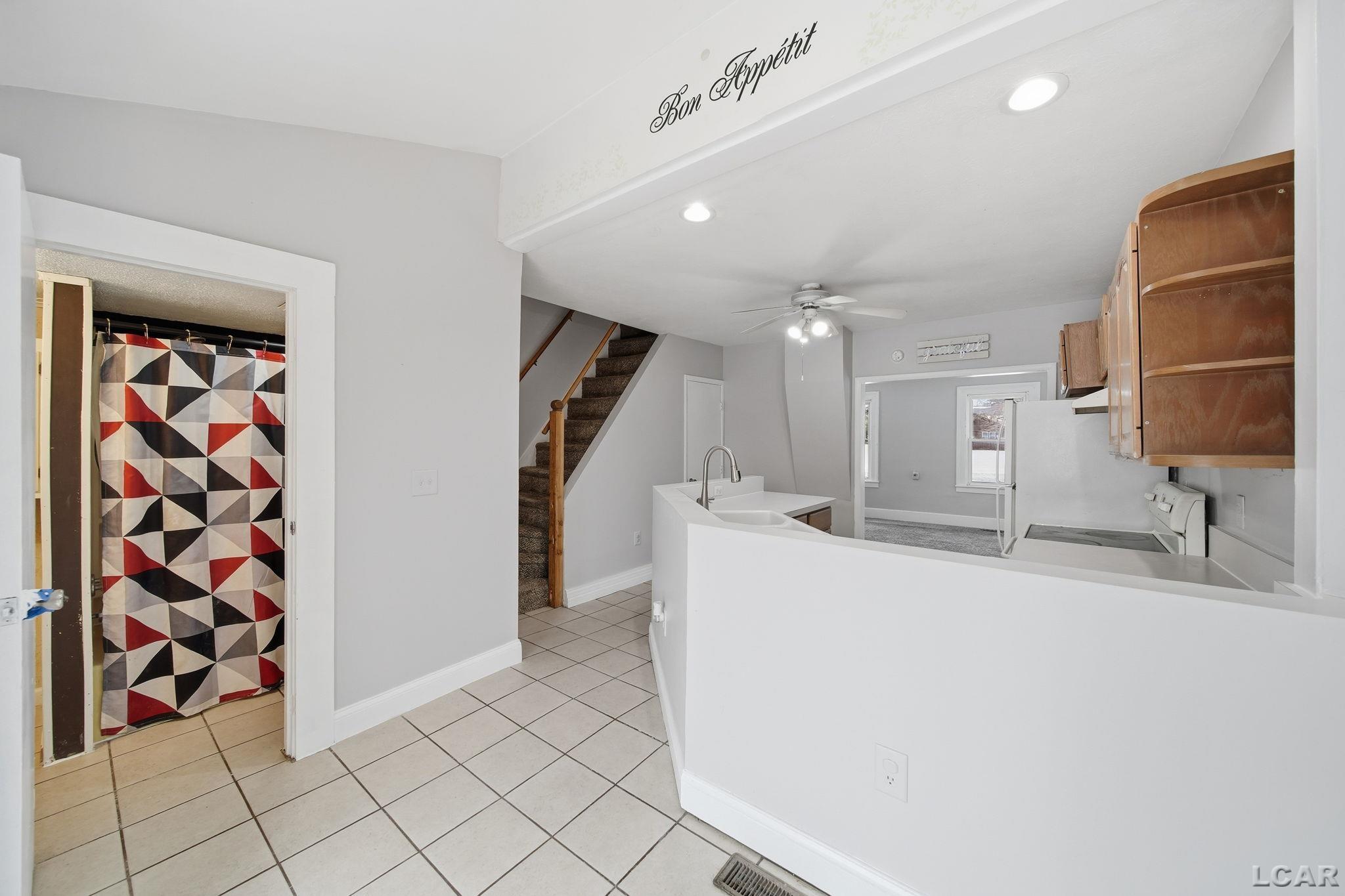 210 S Ottawa Street, Tecumseh, MI, 49286