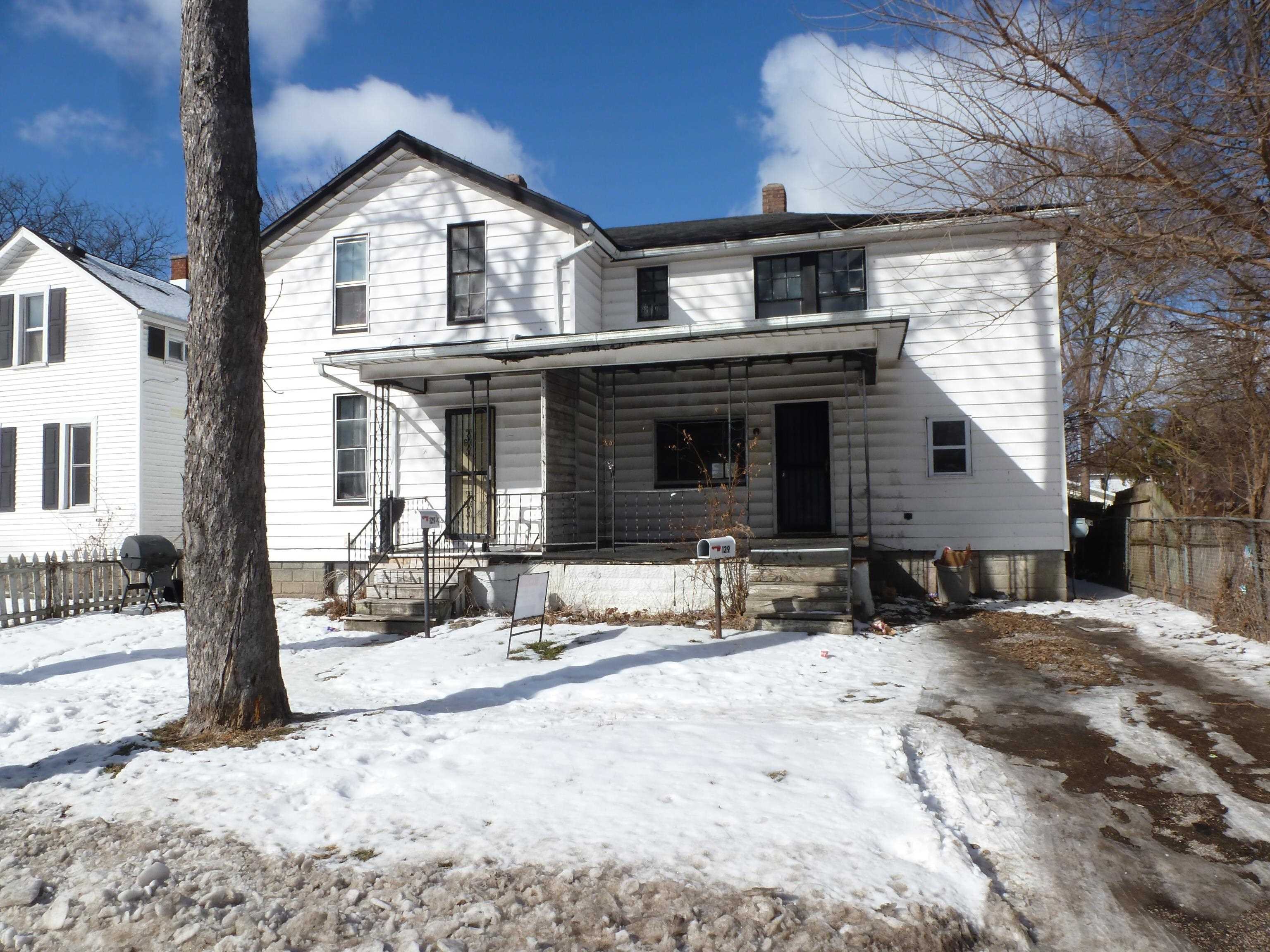129 S Oakley Street photo 12
