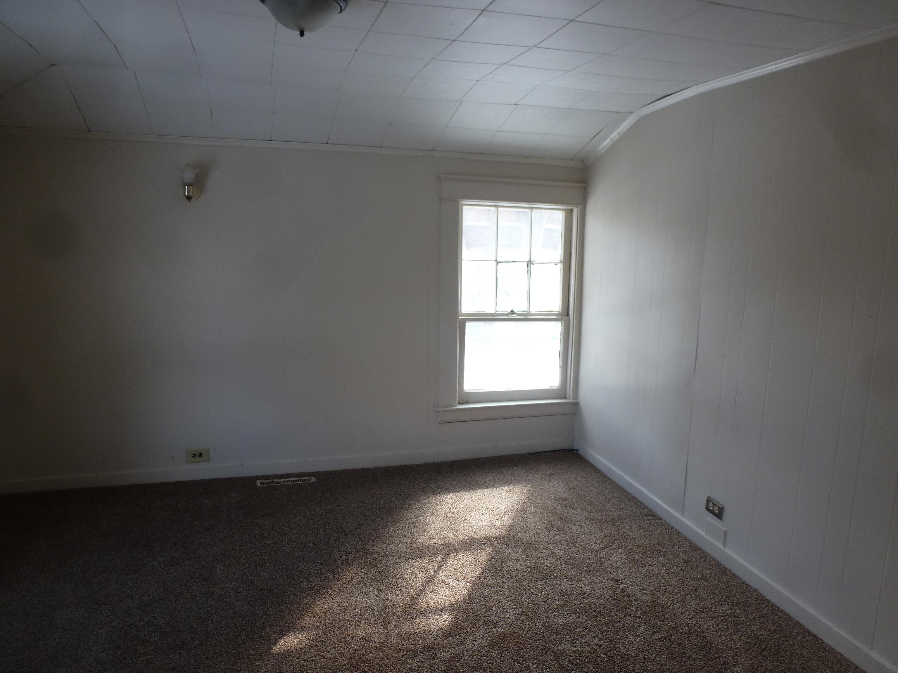 129 S Oakley Street photo 8