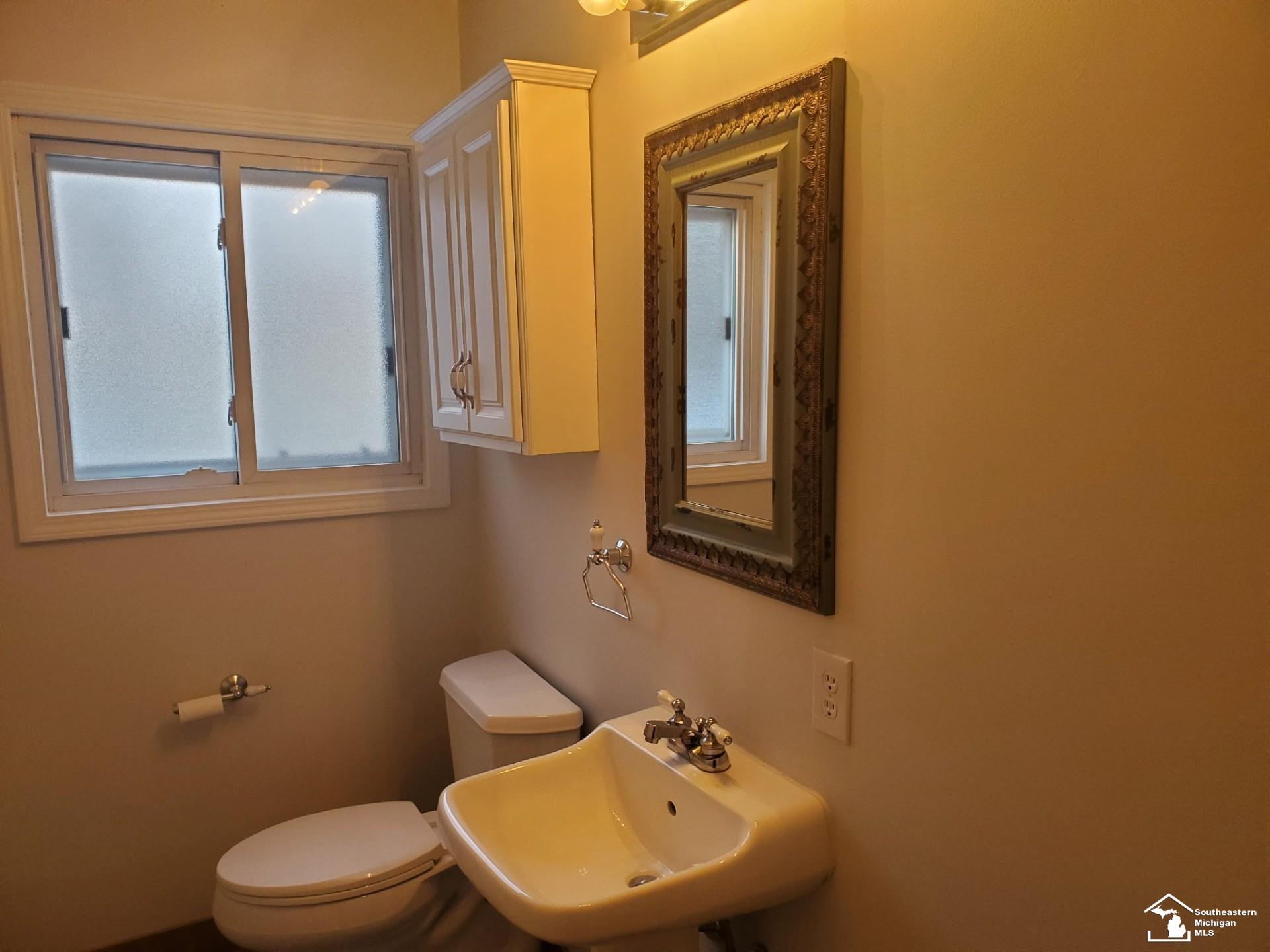 New Boston, MI, 48164