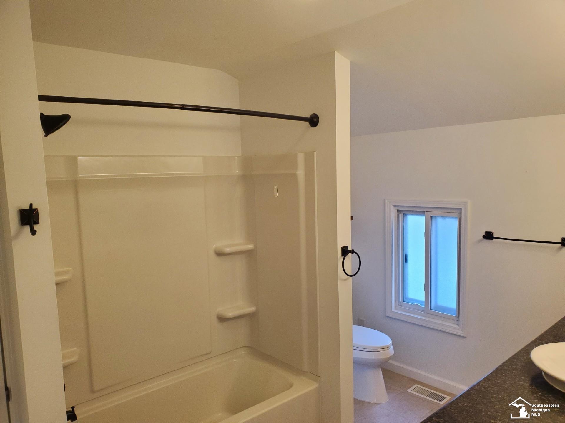 New Boston, MI, 48164