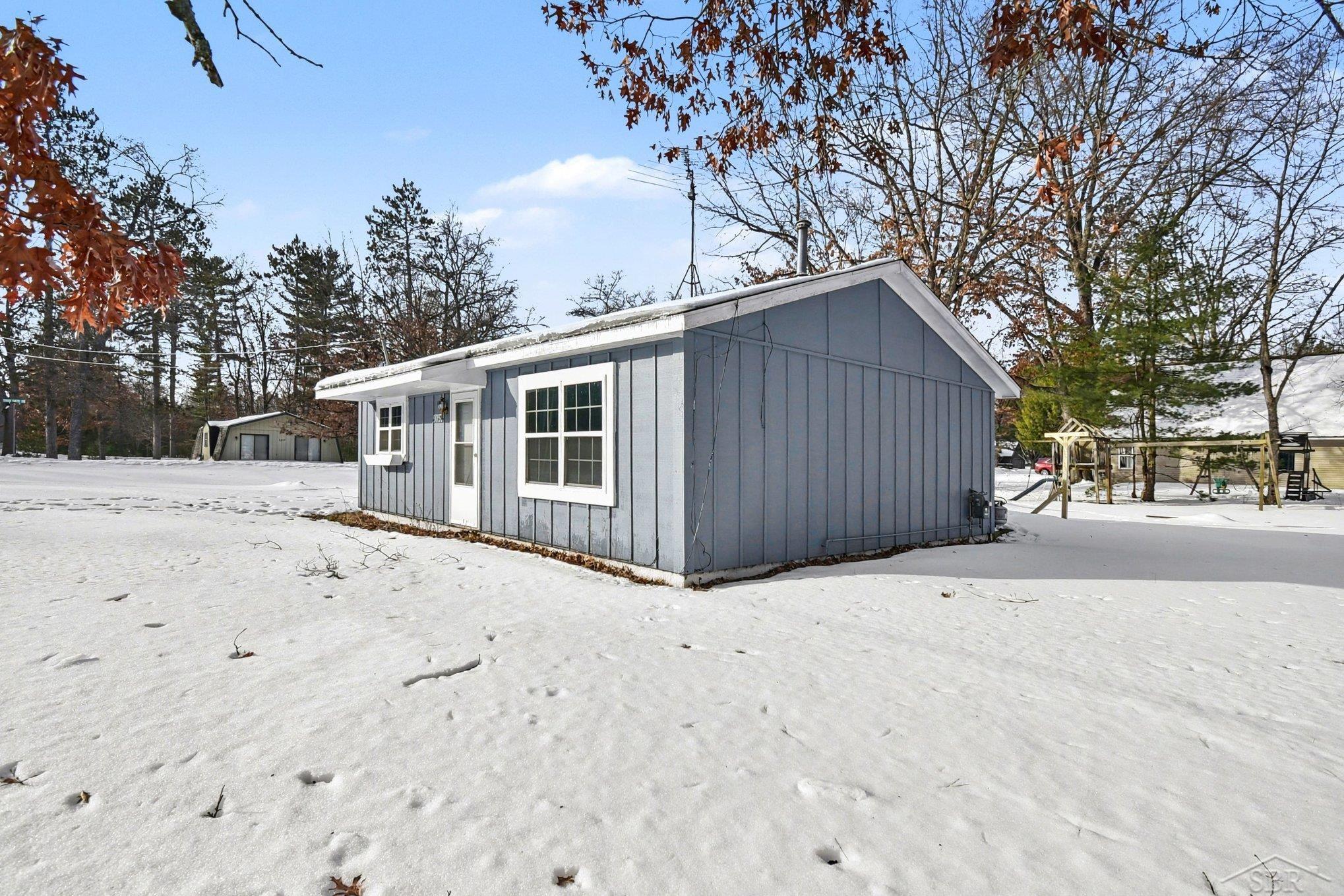 9757 N Cut Road, Roscommon, MI, 48653