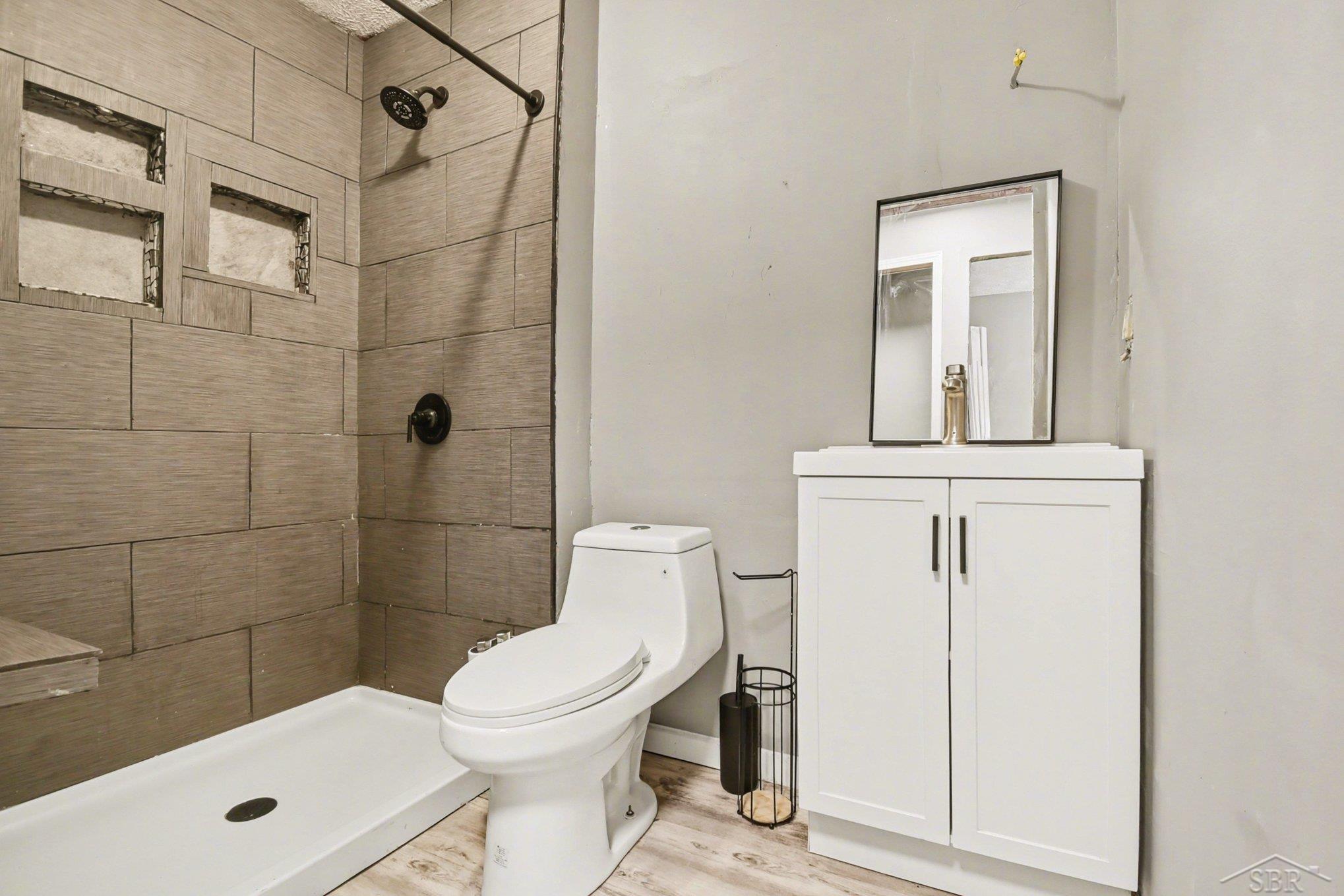 9757 N Cut Road, Roscommon, MI, 48653