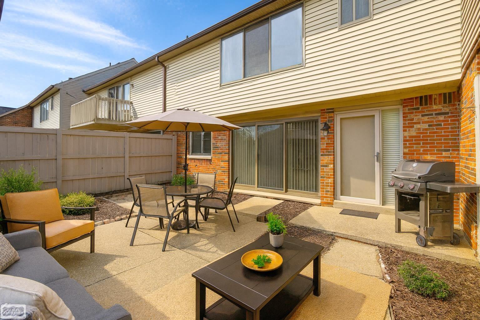 42699 Jonathan Place, Clinton Township, MI, 48038