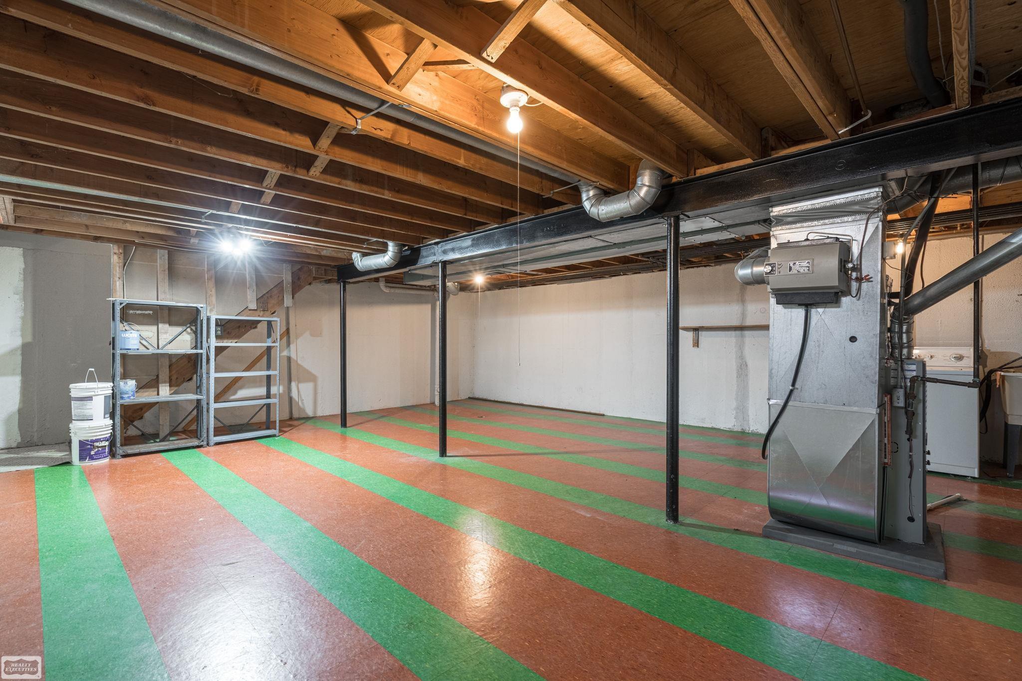 42699 Jonathan Place, Clinton Township, MI, 48038