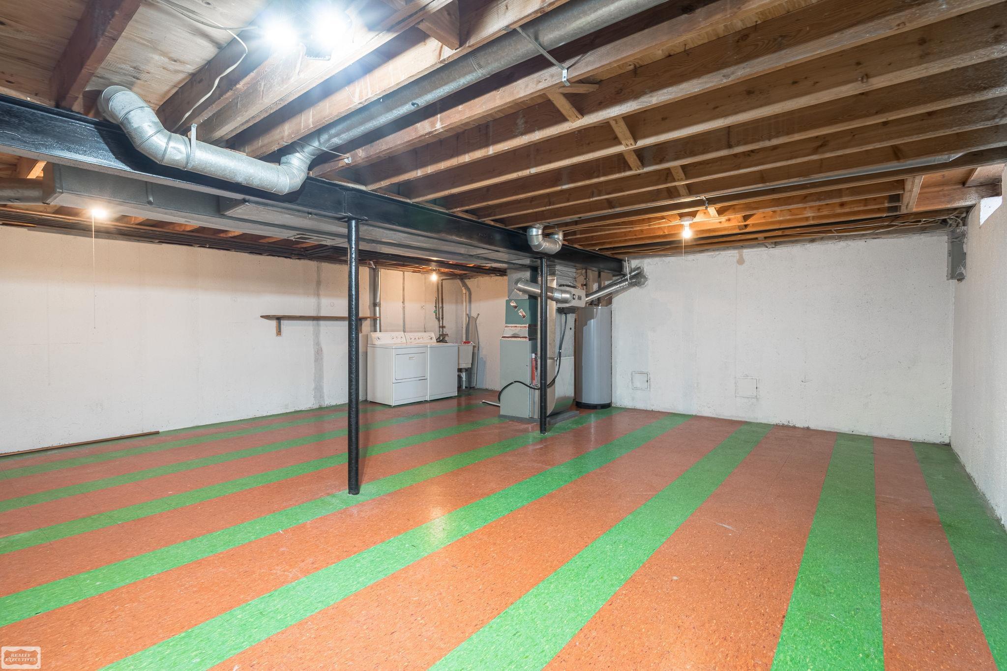 42699 Jonathan Place, Clinton Township, MI, 48038