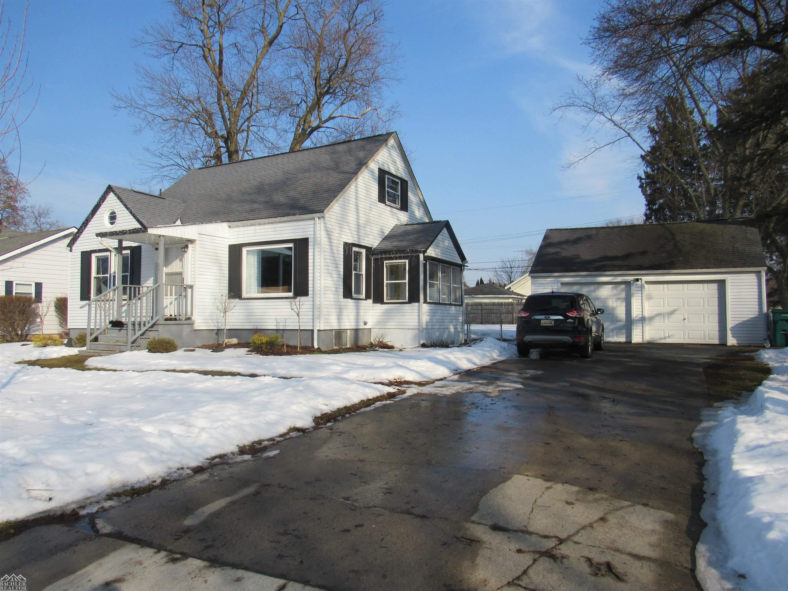 Saint Clair, MI, 48079