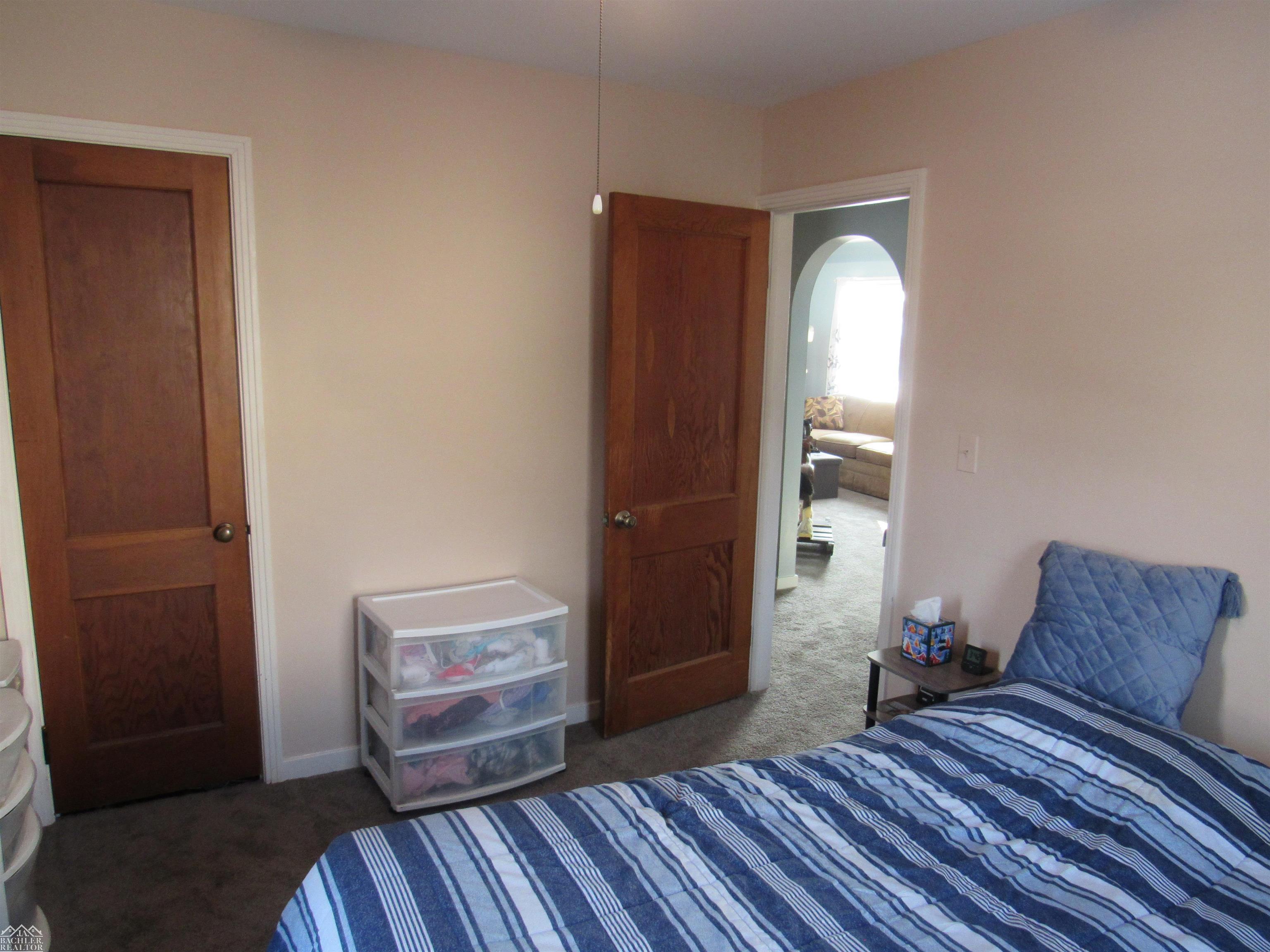 Saint Clair, MI, 48079