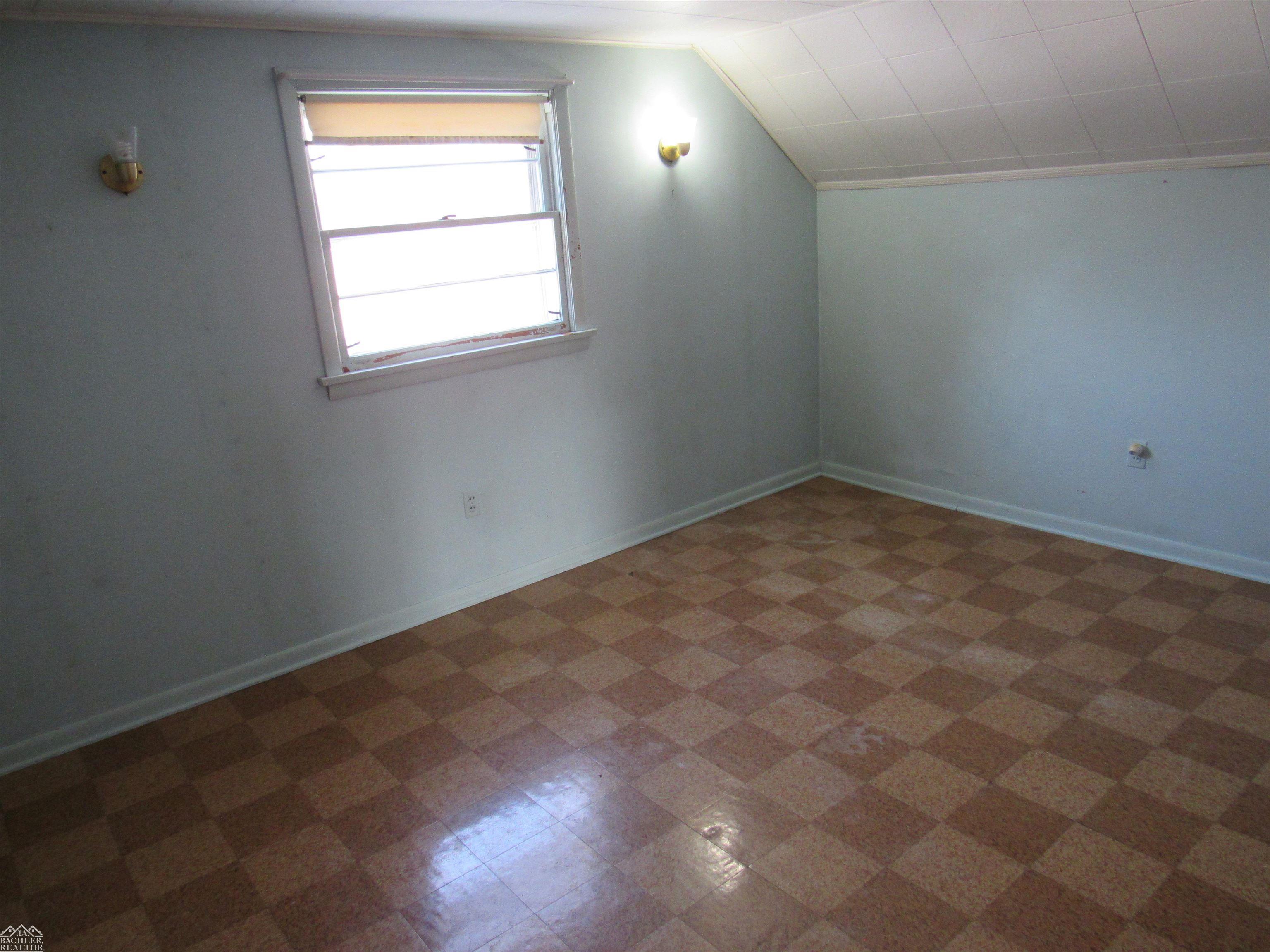 Saint Clair, MI, 48079