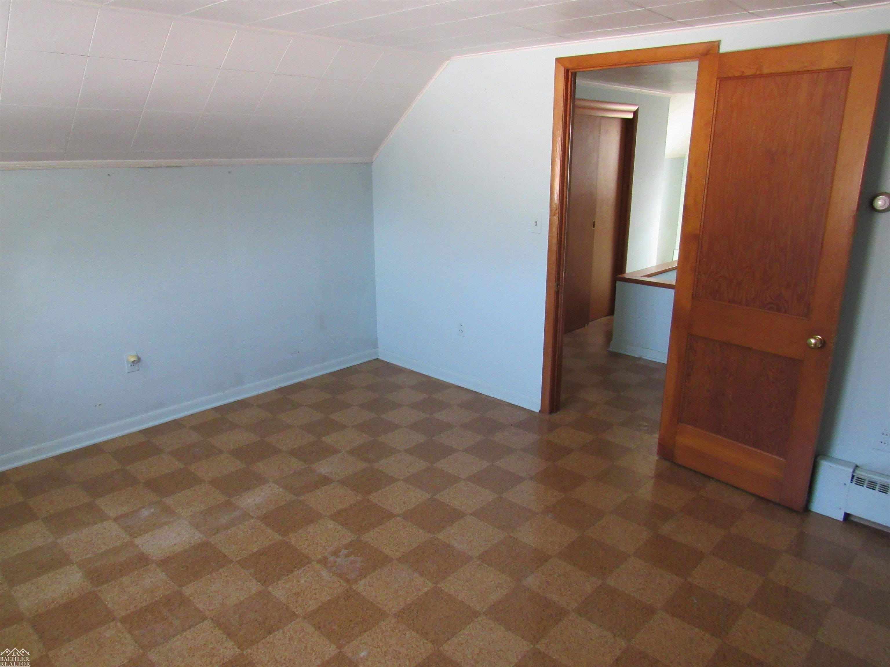 Saint Clair, MI, 48079