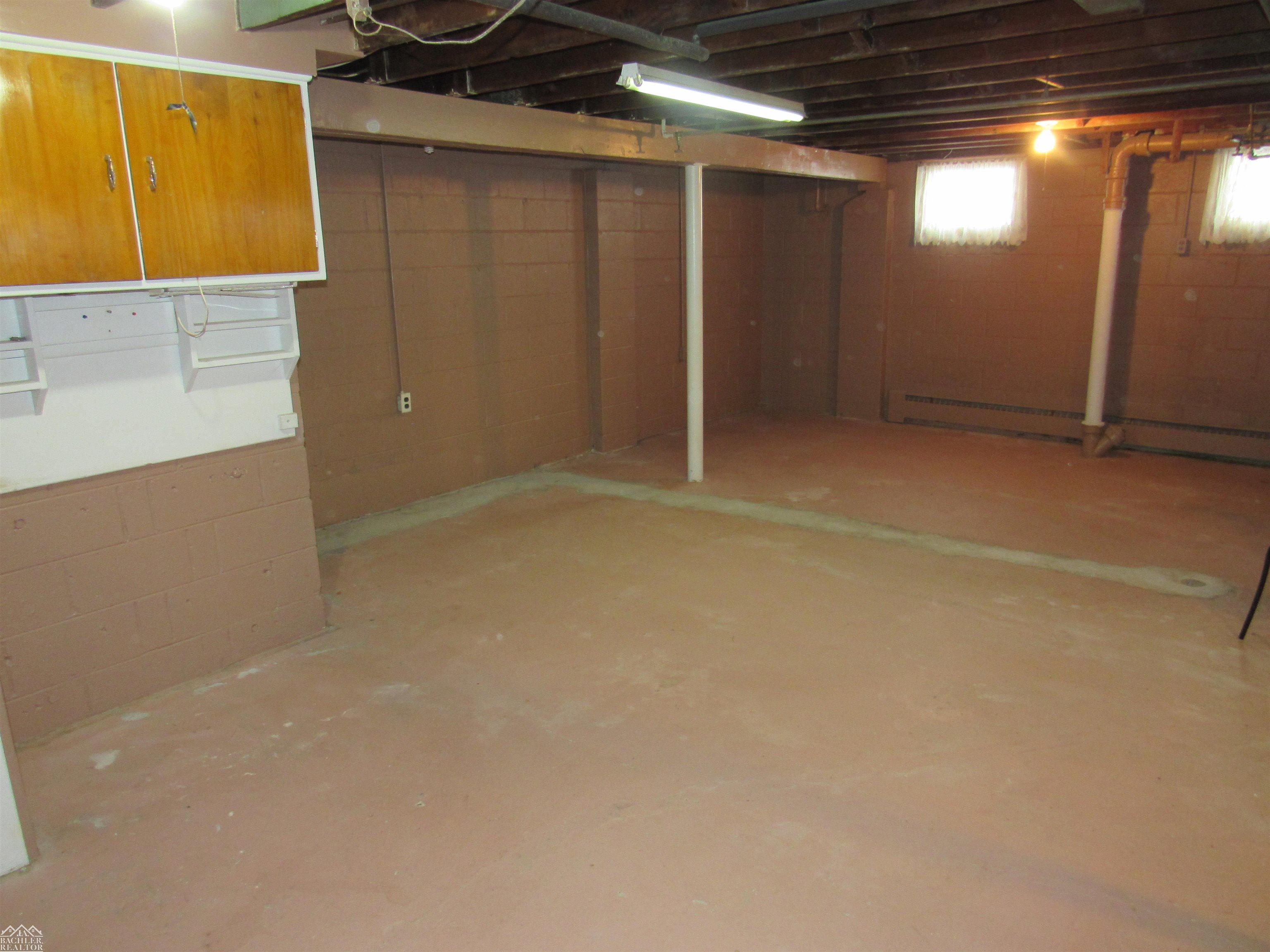 Saint Clair, MI, 48079