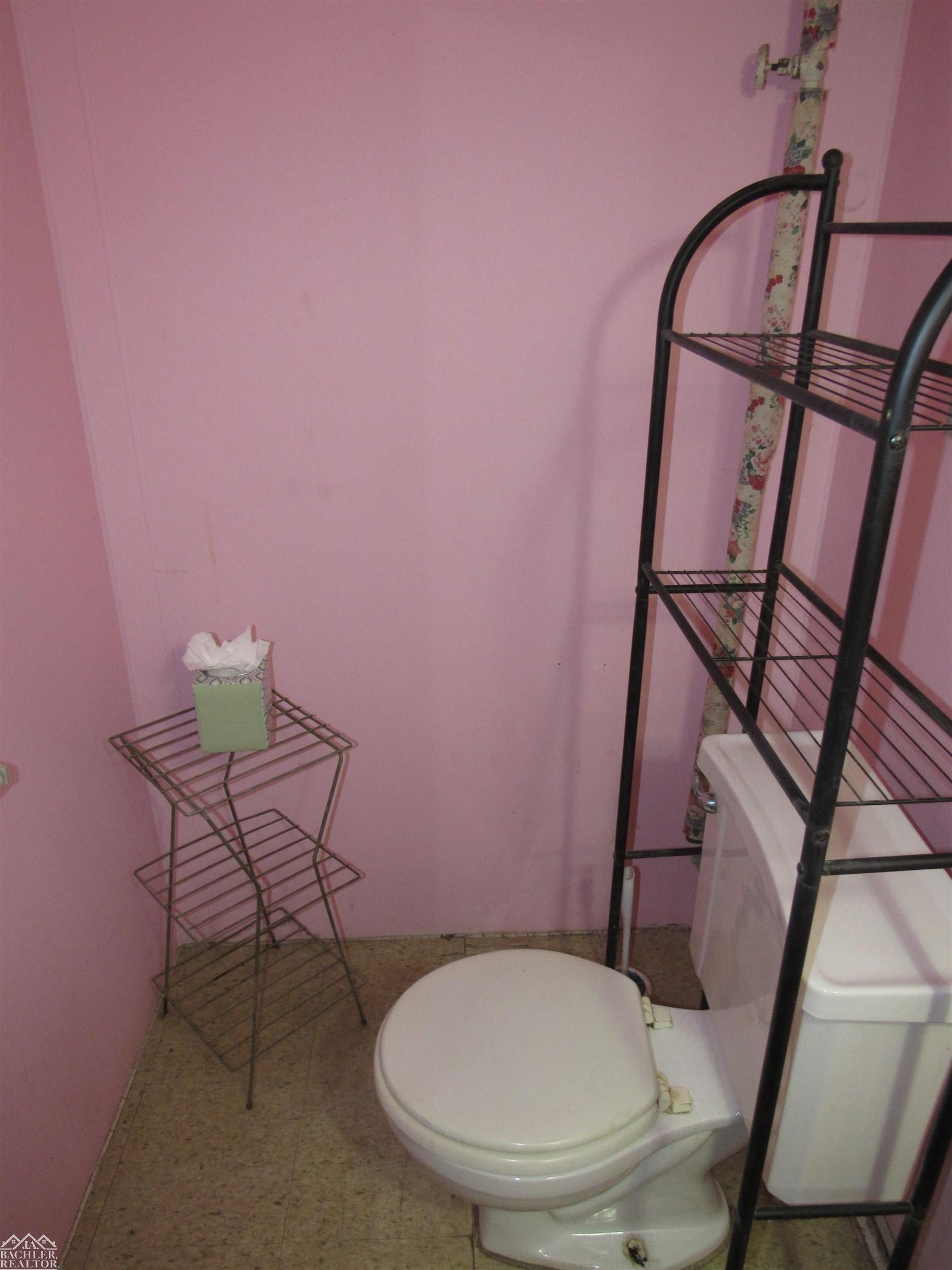 Saint Clair, MI, 48079