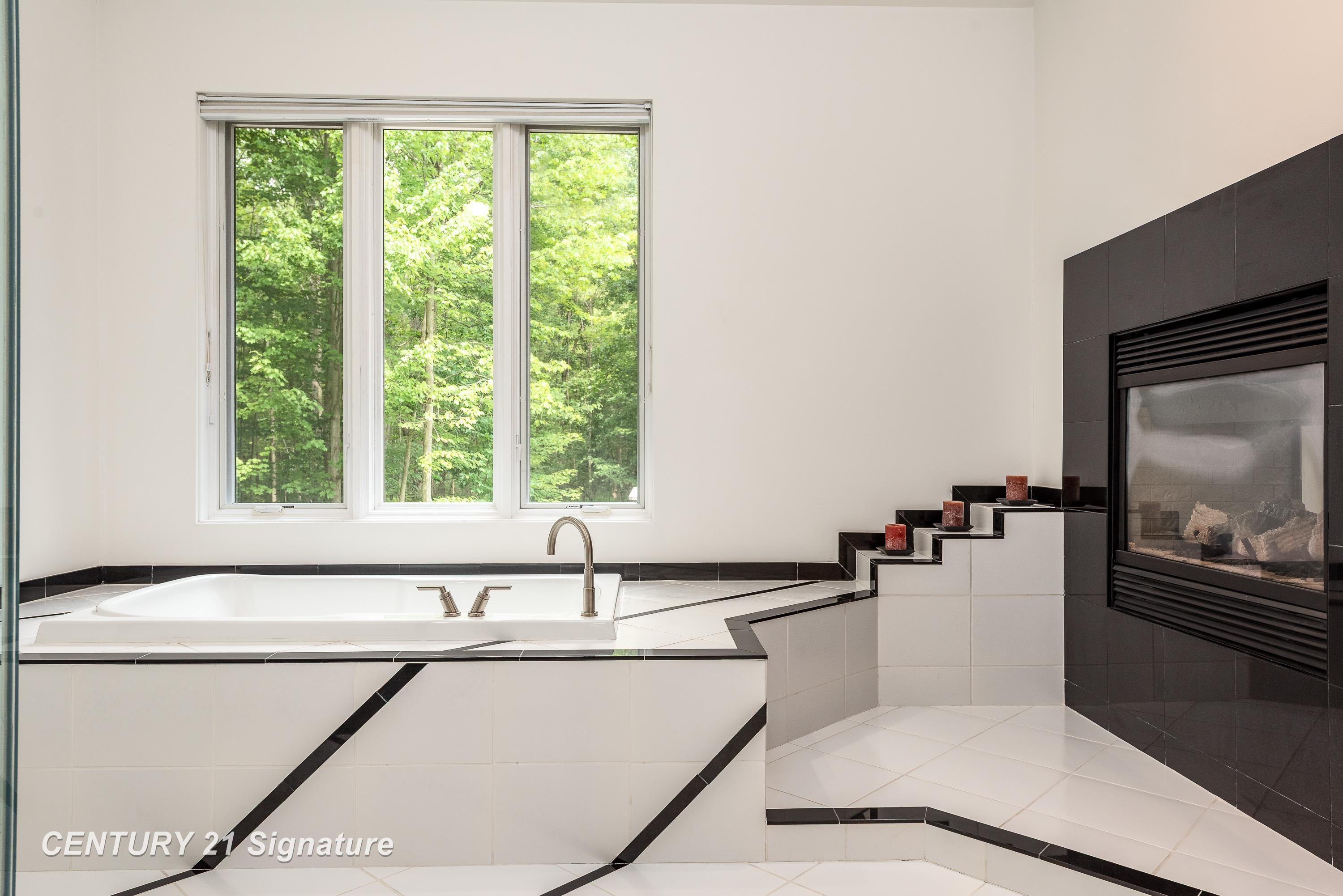 2627 N Odyssey Lane, Midland, MI, 48642