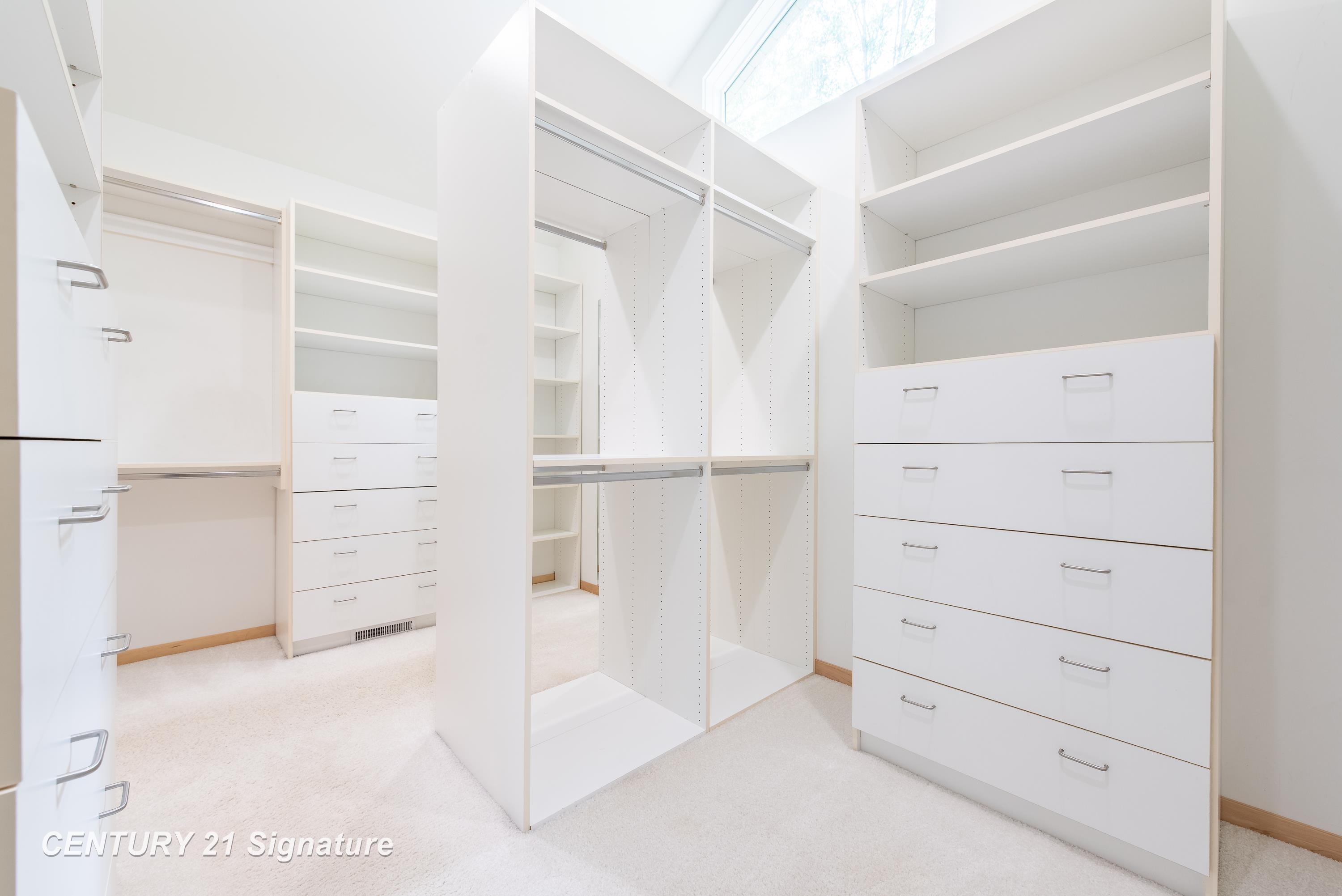 2627 N Odyssey Lane, Midland, MI, 48642