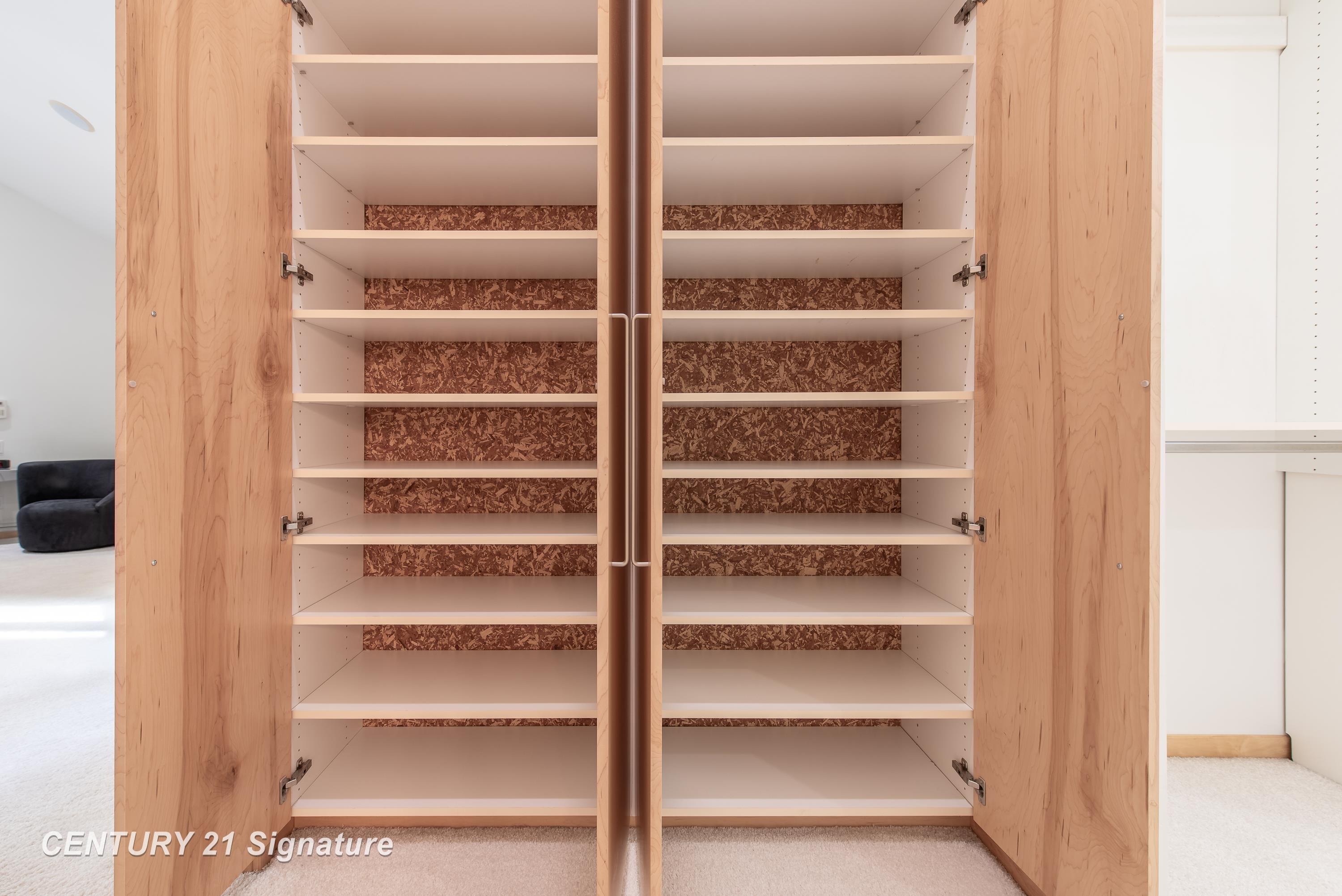 2627 N Odyssey Lane, Midland, MI, 48642