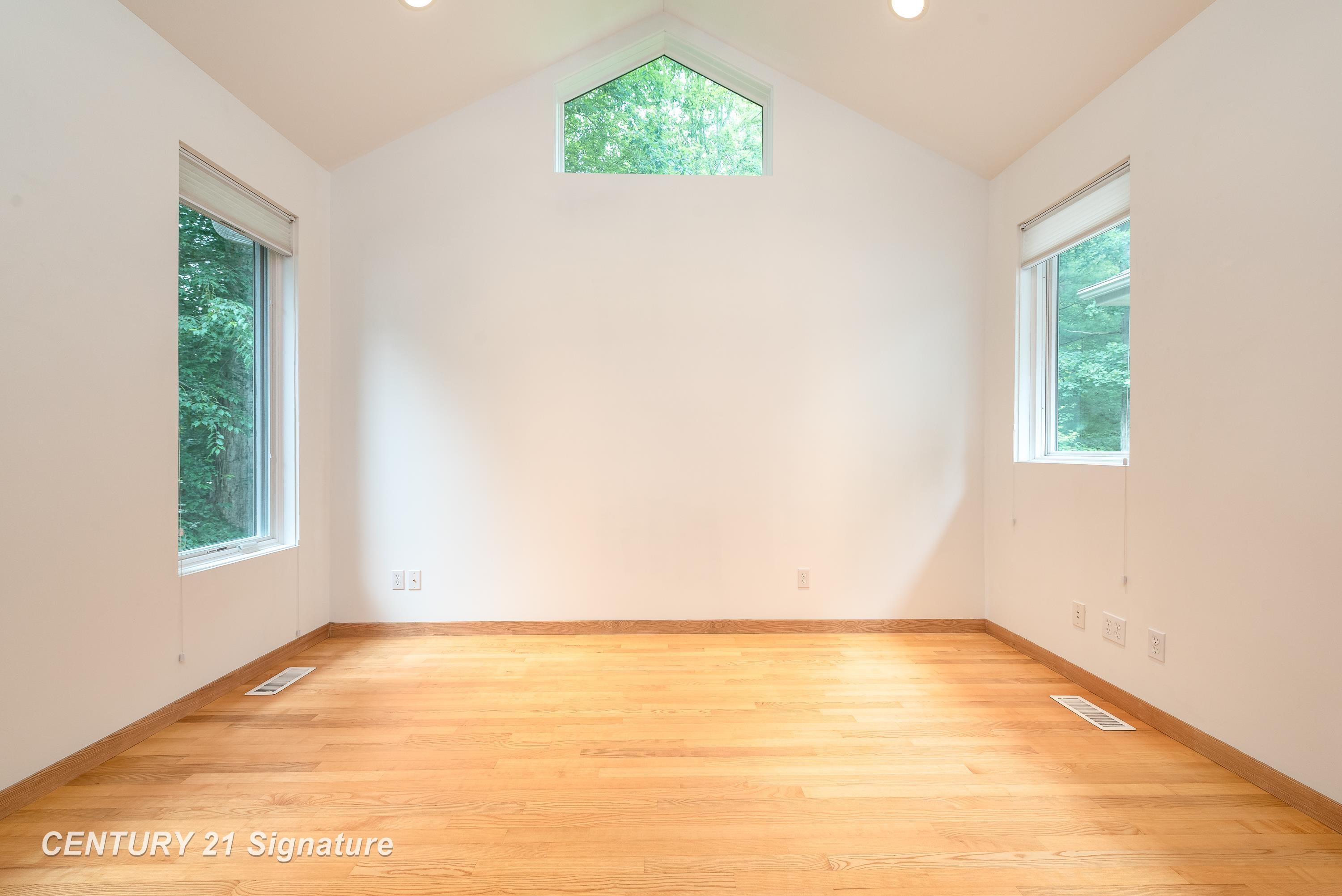 2627 N Odyssey Lane, Midland, MI, 48642