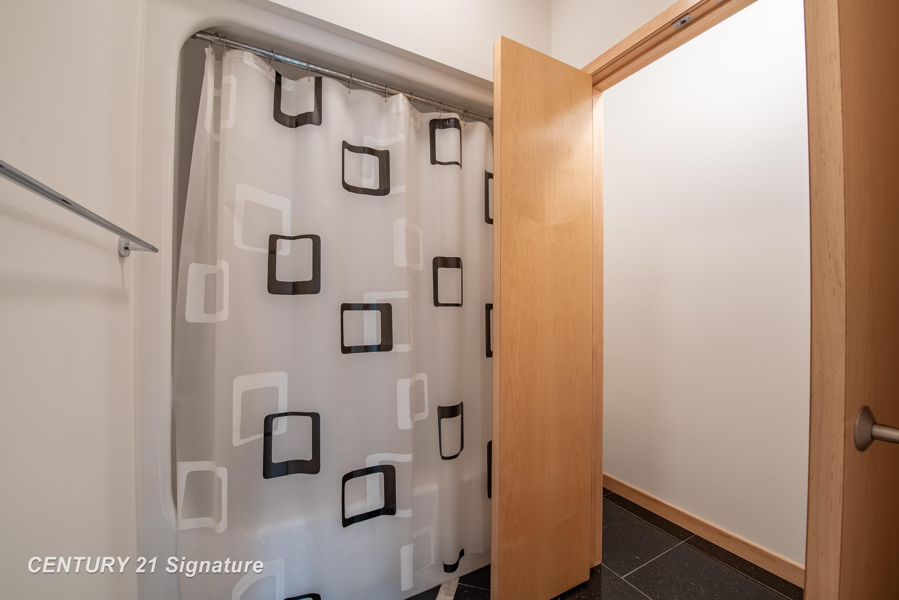 2627 N Odyssey Lane, Midland, MI, 48642