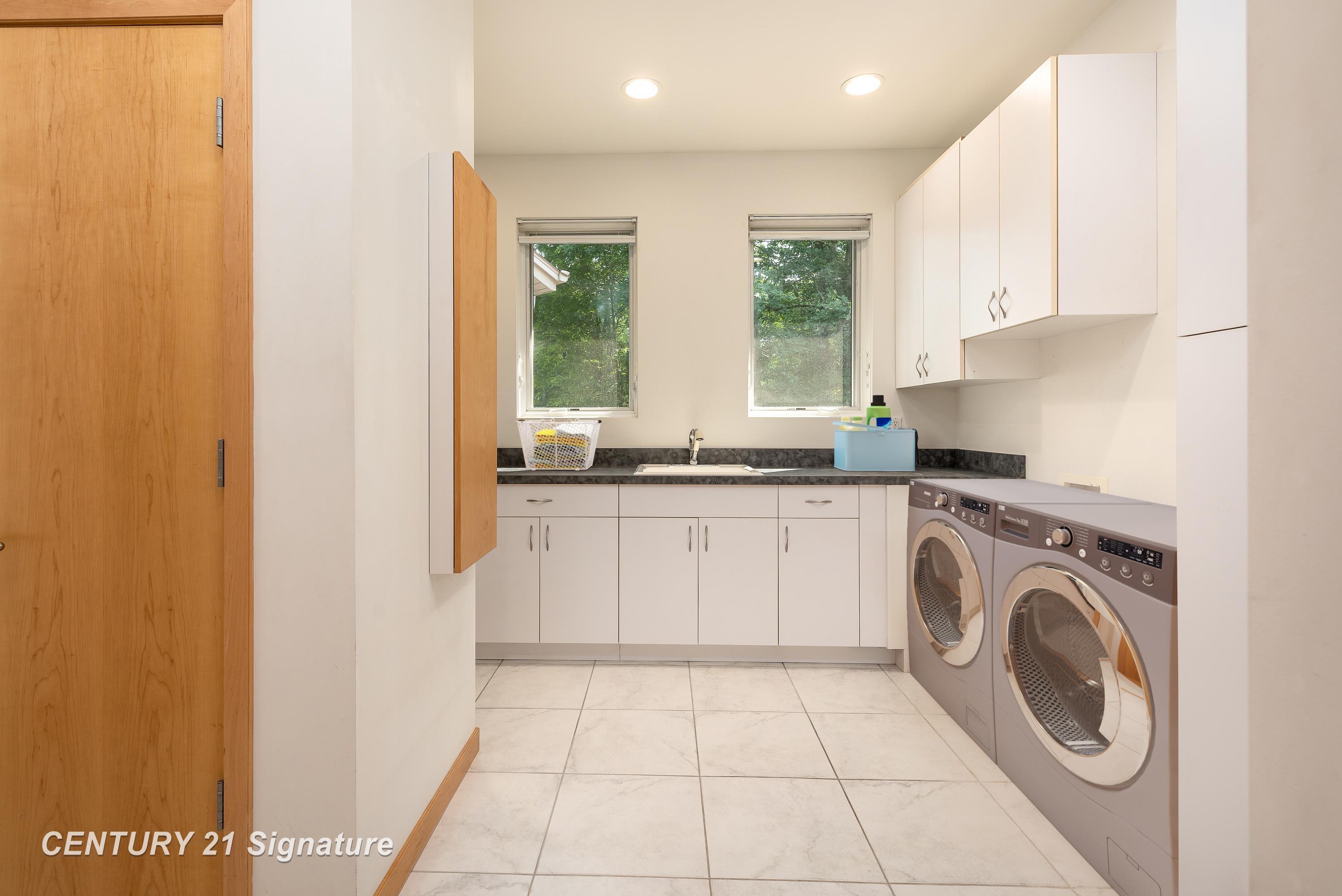 2627 N Odyssey Lane, Midland, MI, 48642