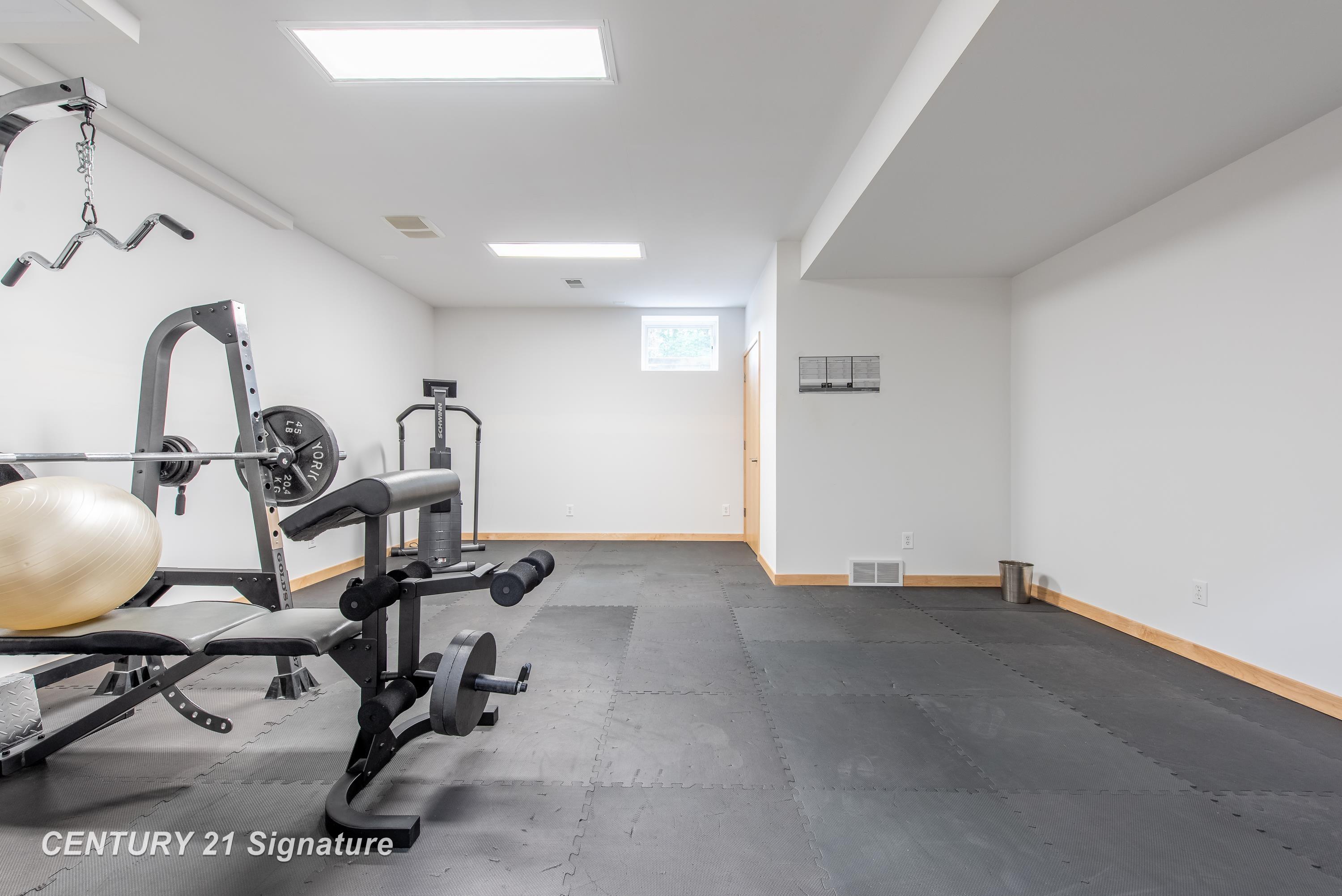 2627 N Odyssey Lane, Midland, MI, 48642