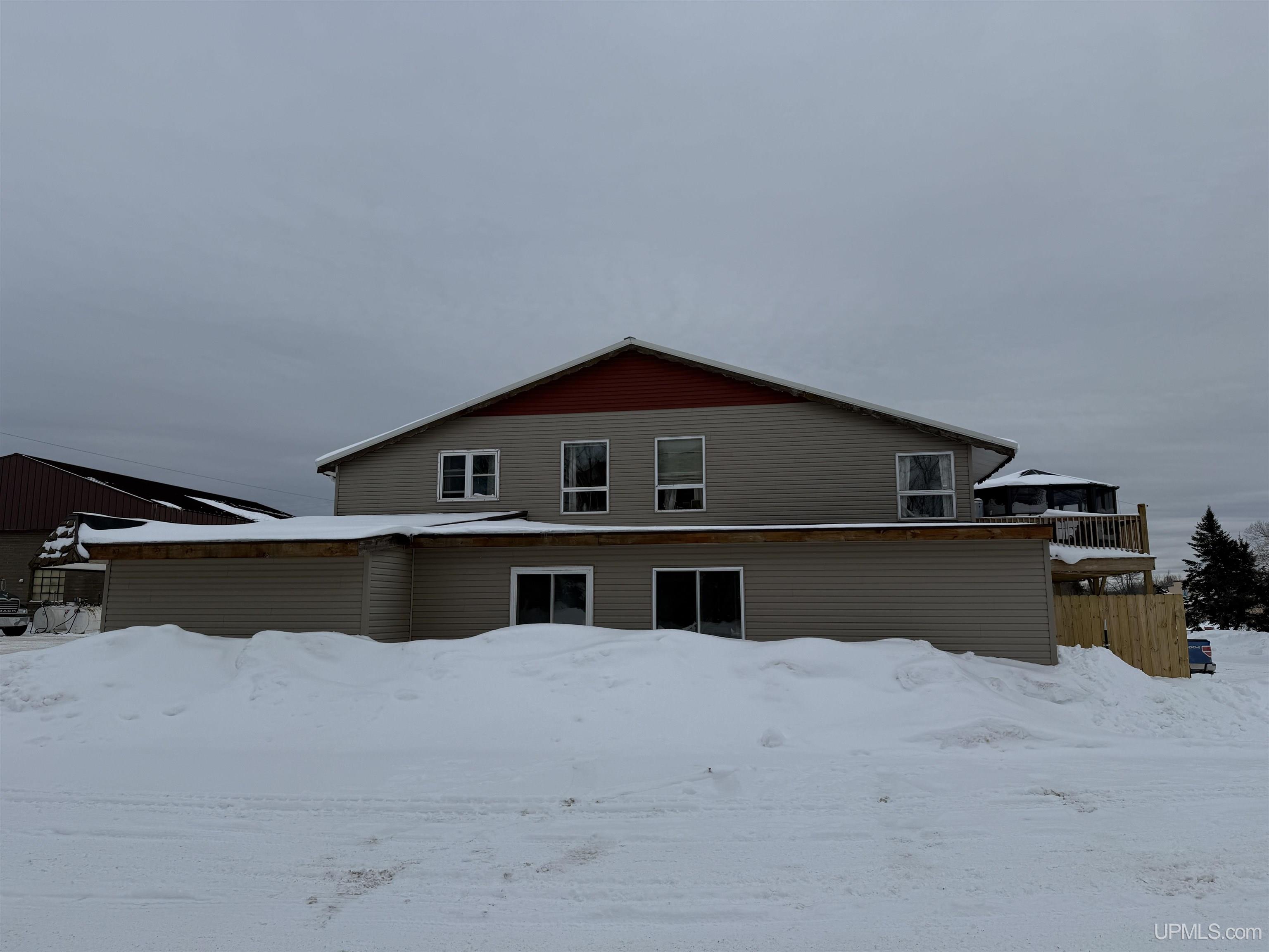 900 River Street, Ontonagon, MI, 49953