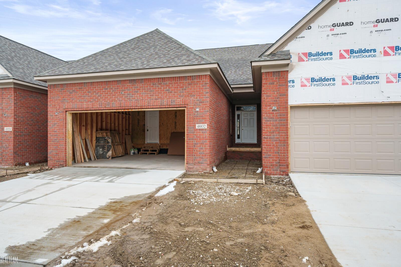 48832 Birmingham Drive, Chesterfield, MI, 48047