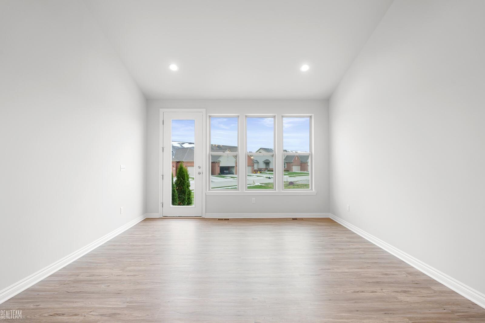 48832 Birmingham Drive, Chesterfield, MI, 48047