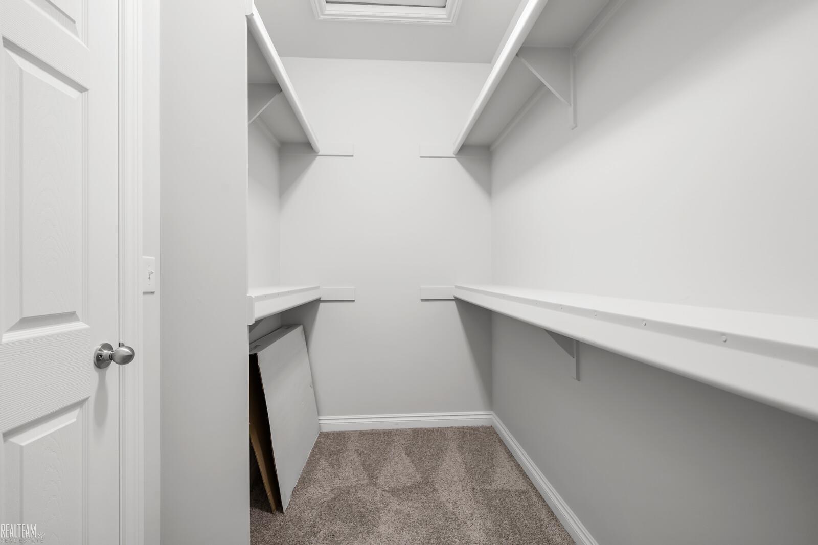 48832 Birmingham Drive, Chesterfield, MI, 48047