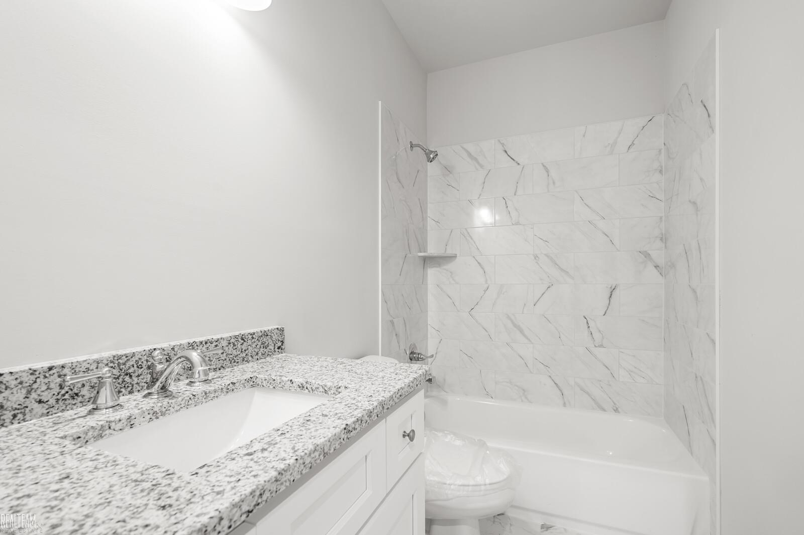 48832 Birmingham Drive, Chesterfield, MI, 48047