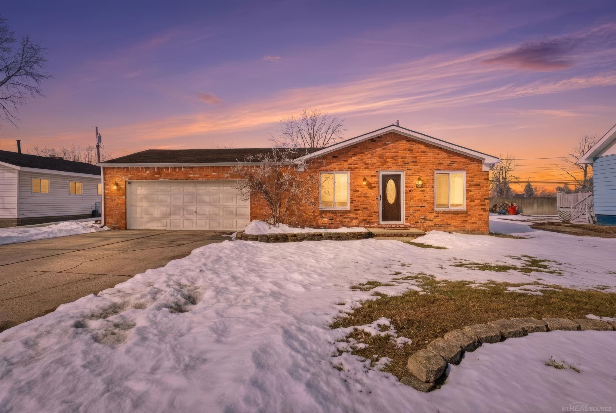 39531 Willmarth Street, Harrison Twp, MI, 48045