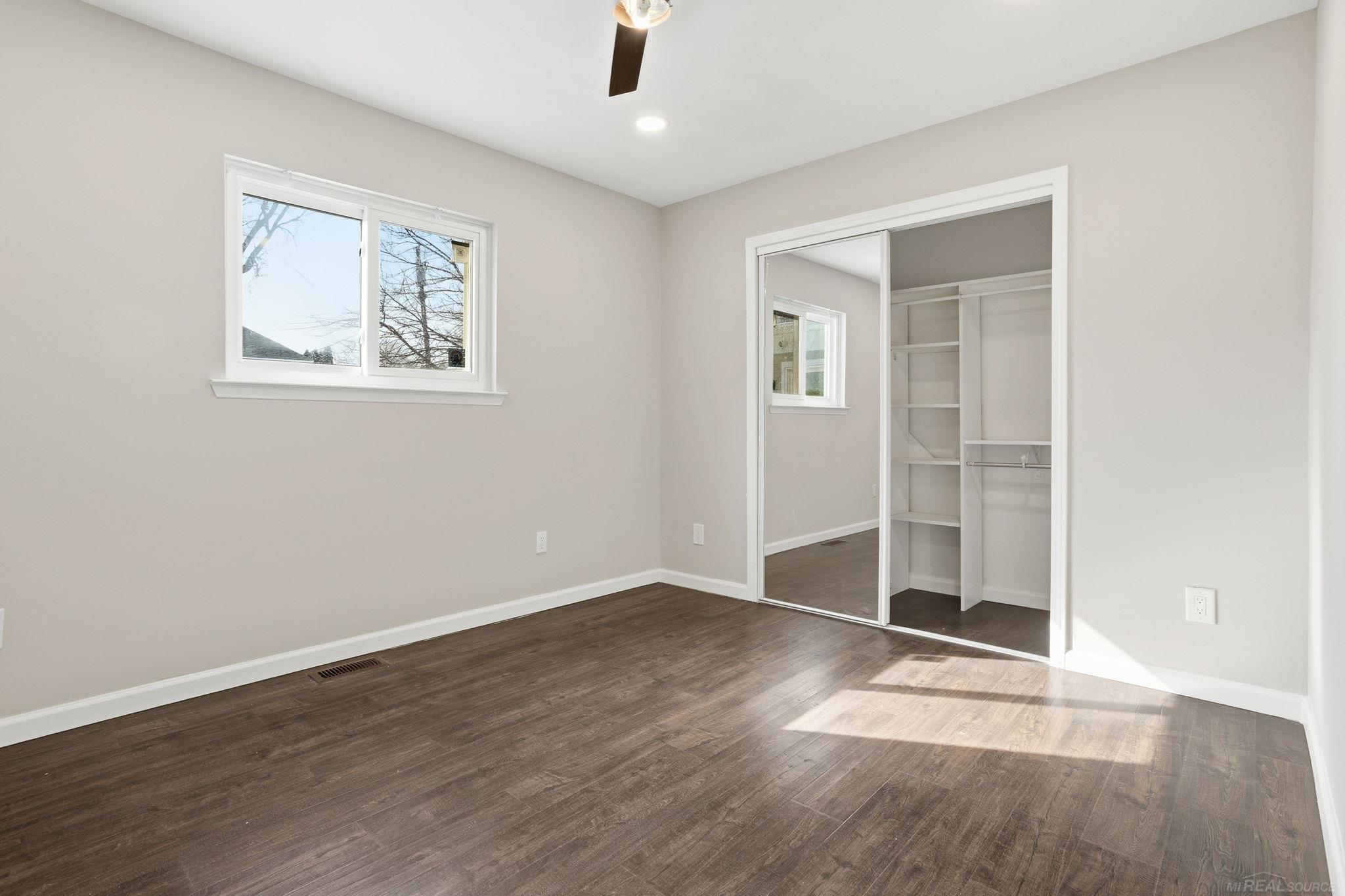 39531 Willmarth Street, Harrison Twp, MI, 48045