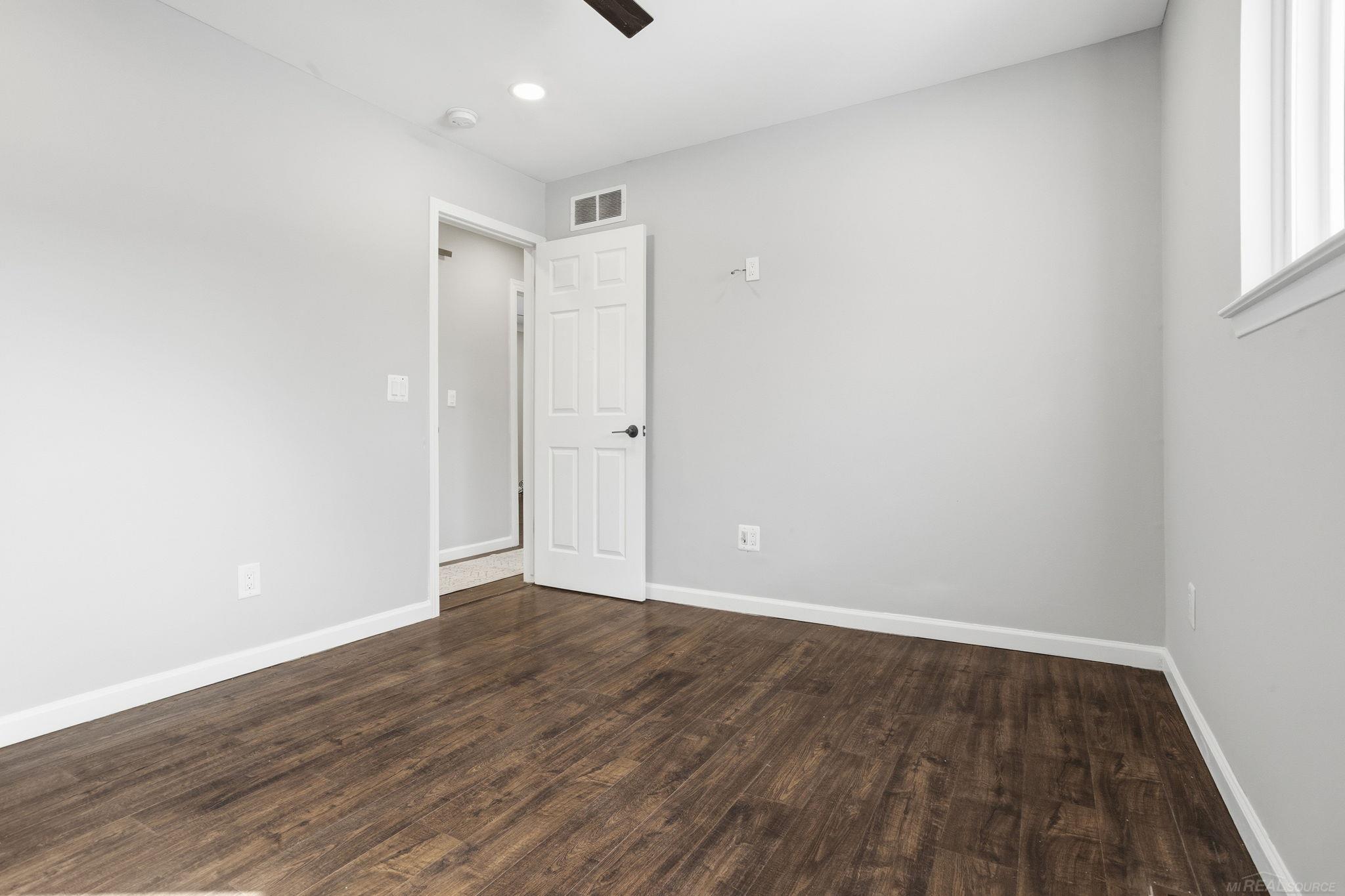 39531 Willmarth Street, Harrison Twp, MI, 48045