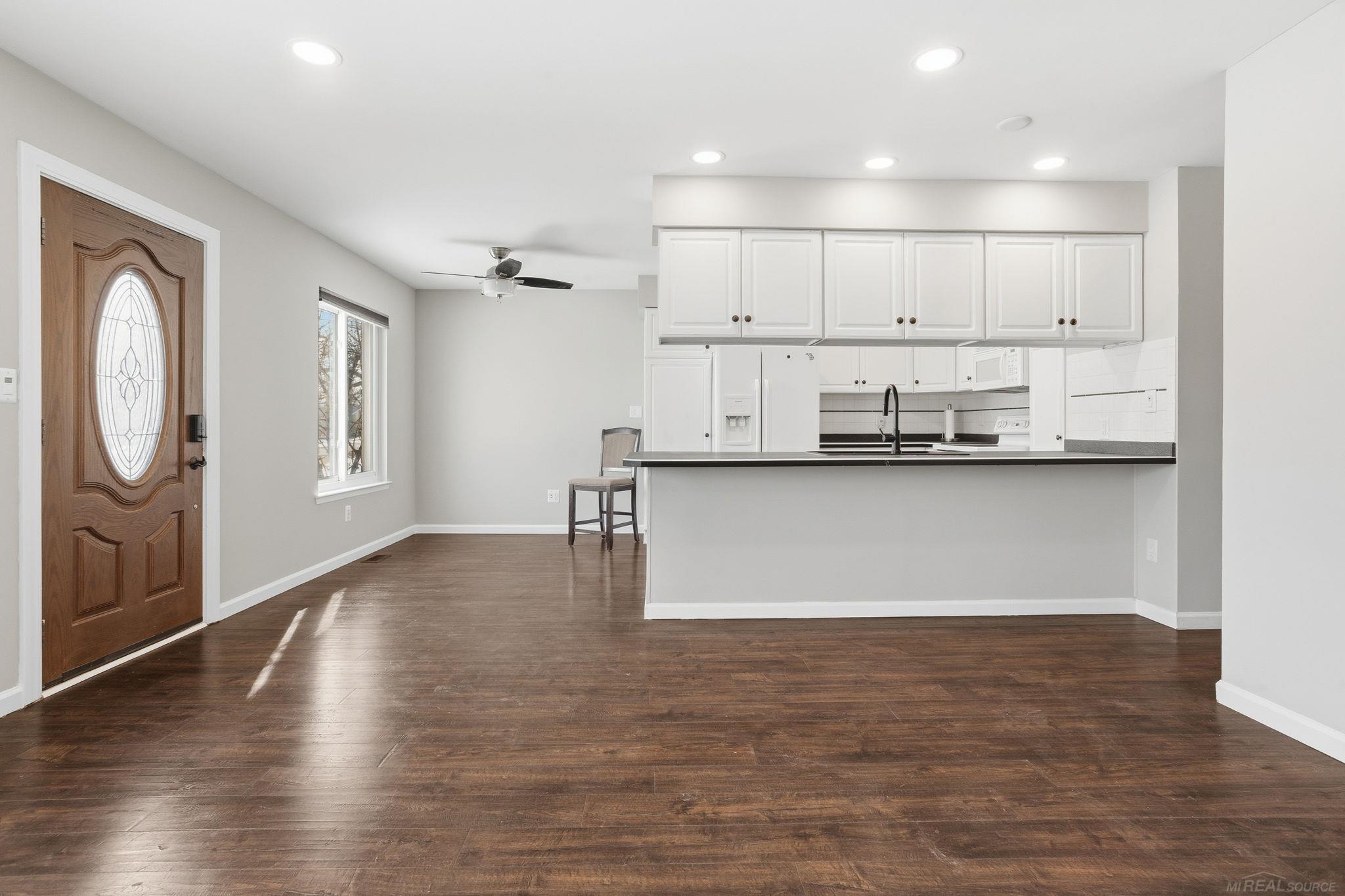 39531 Willmarth Street, Harrison Twp, MI, 48045