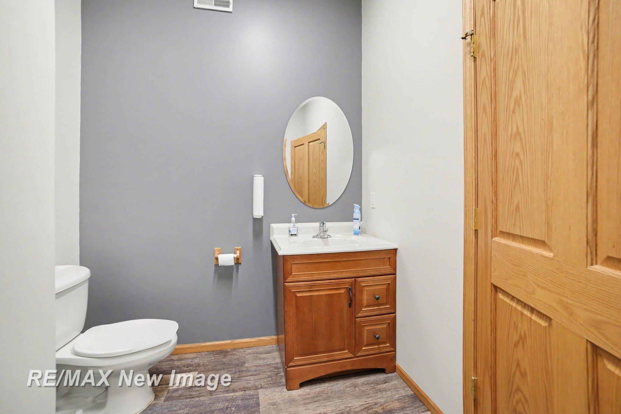 49 E Isabella Road, Midland, MI, 48640