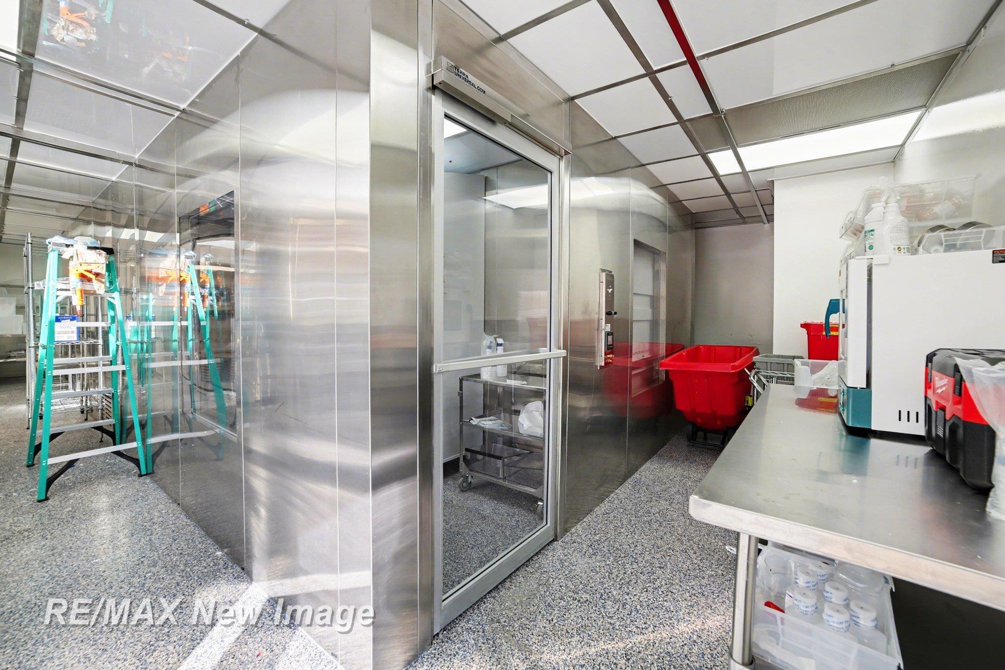 49 E Isabella Road, Midland, MI, 48640