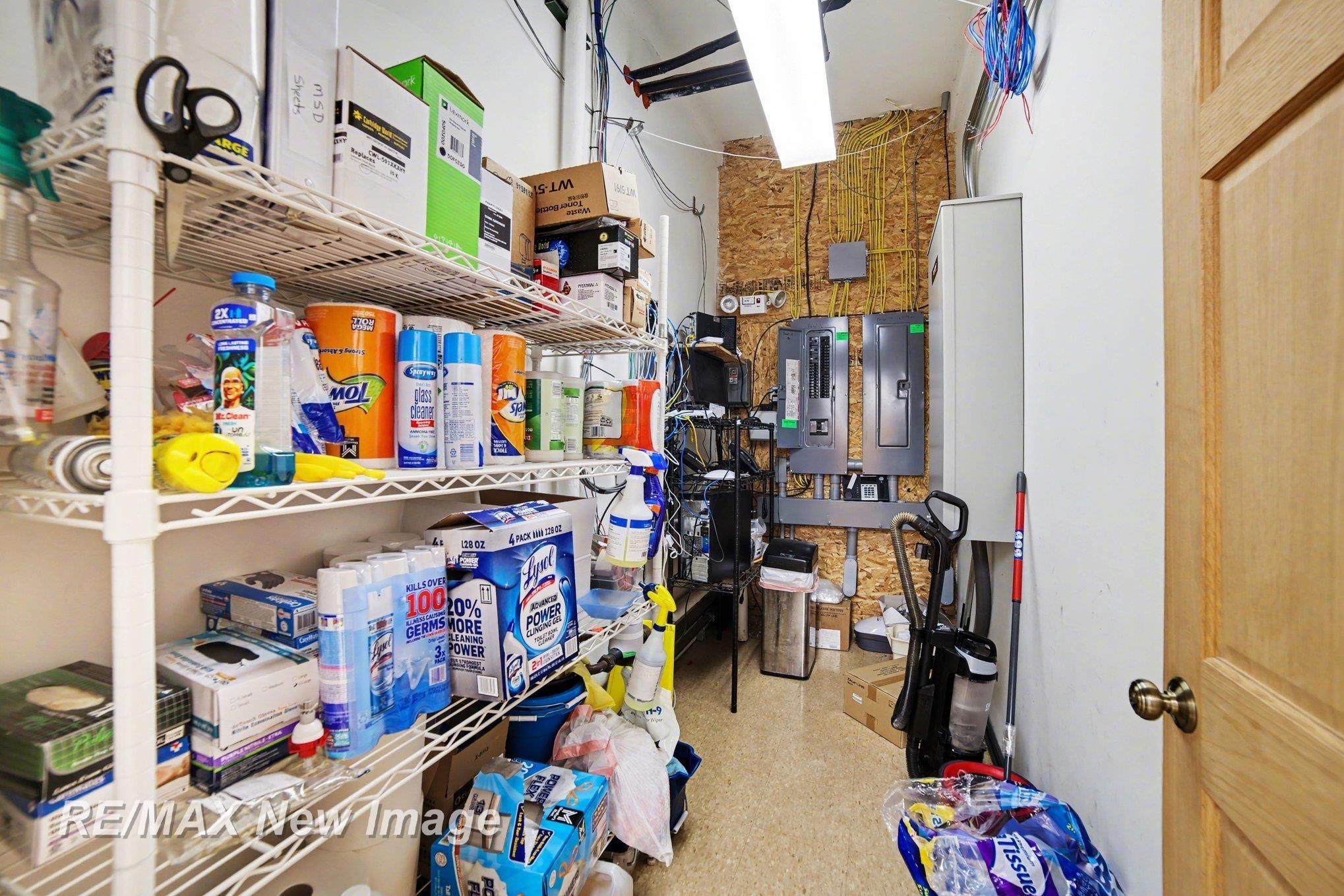 49 E Isabella Road, Midland, MI, 48640