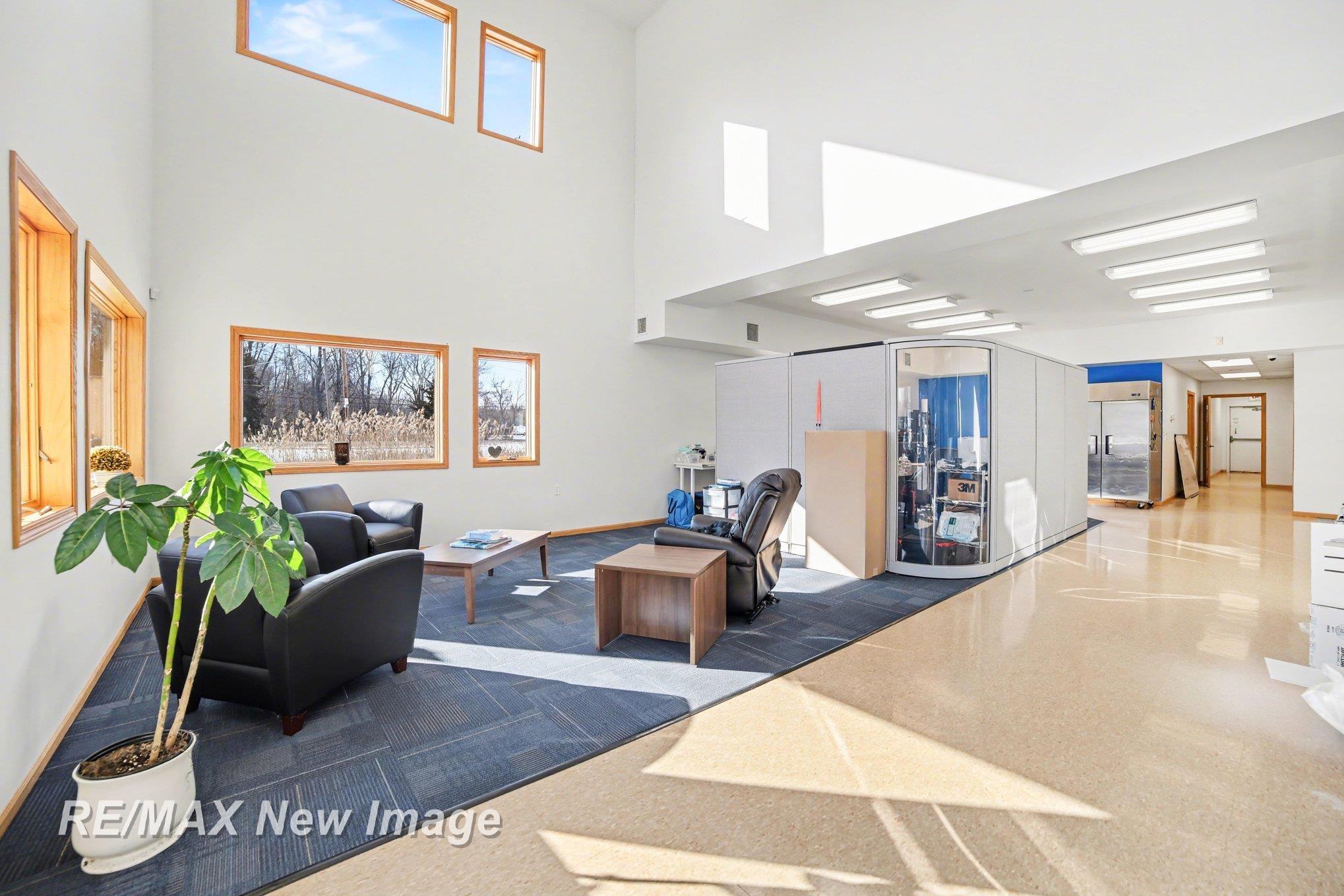 49 E Isabella Road, Midland, MI, 48640