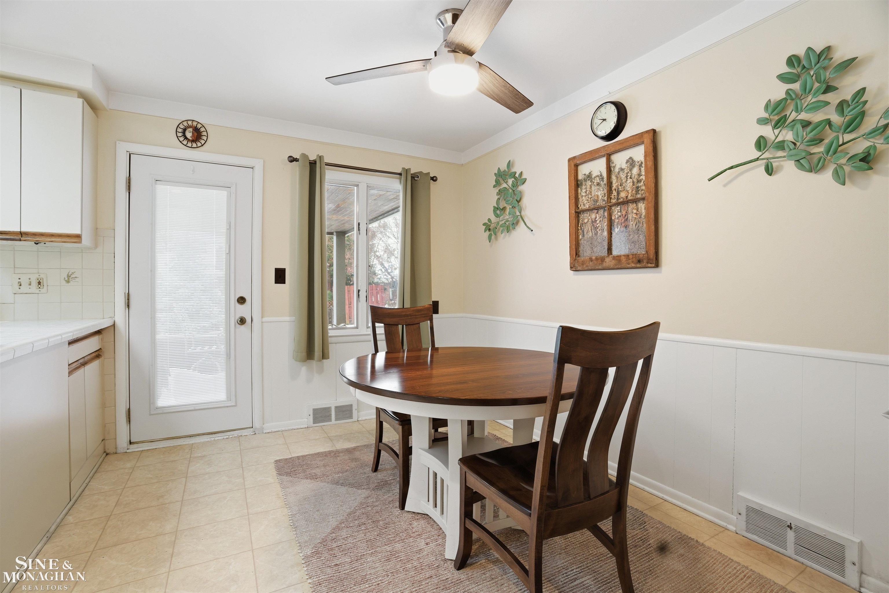 Eastpointe, MI, 48021