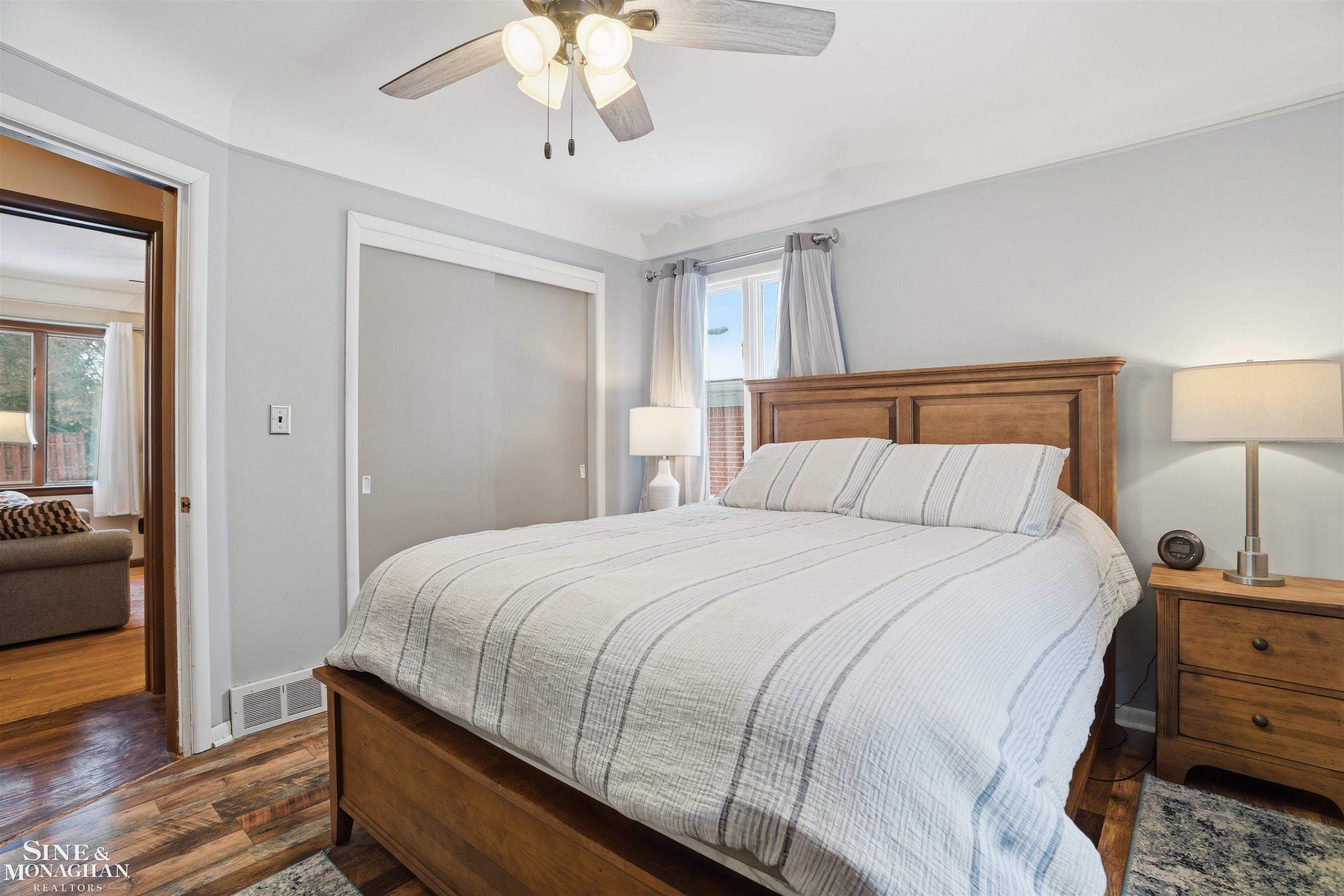 Eastpointe, MI, 48021