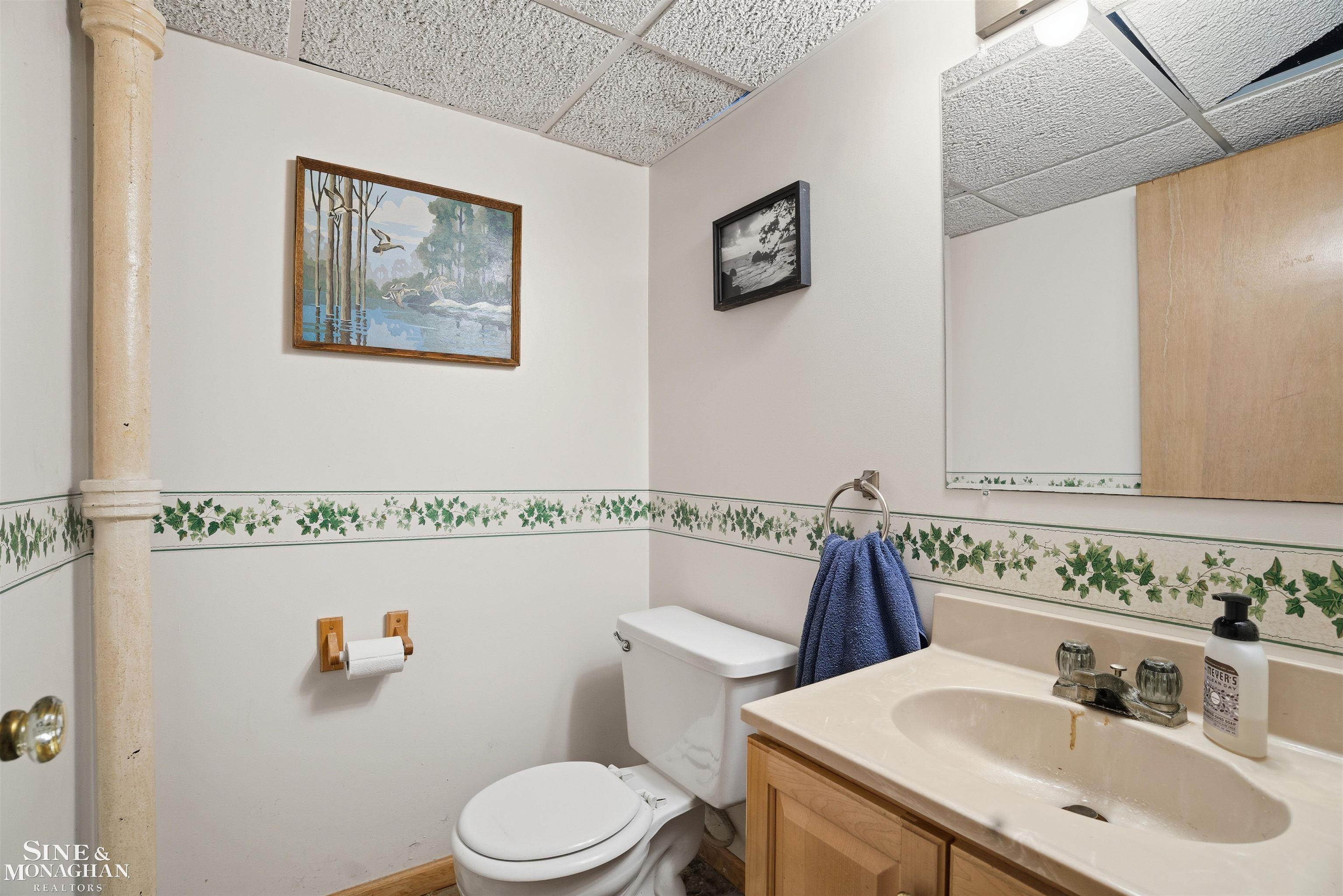 Eastpointe, MI, 48021