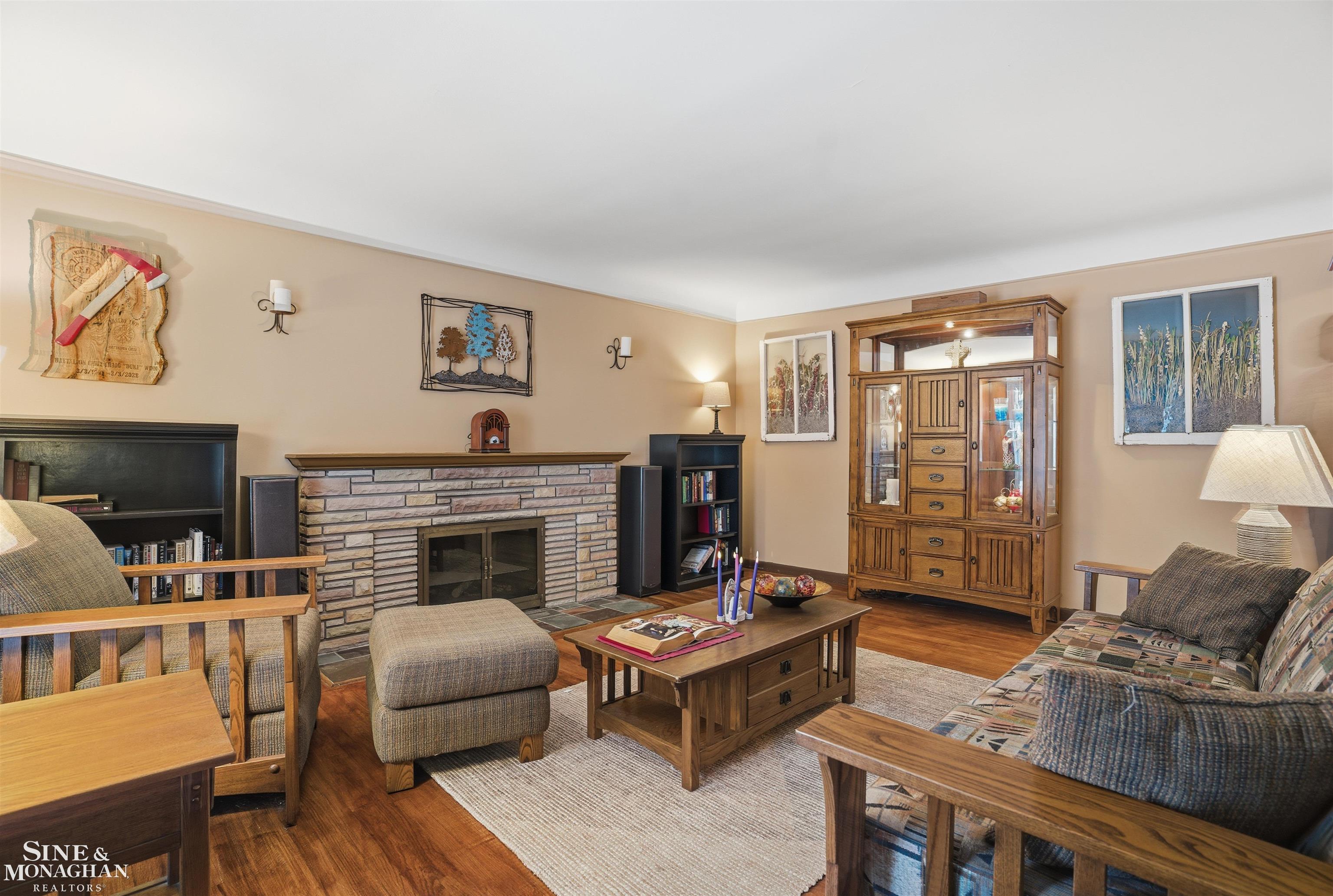 Eastpointe, MI, 48021